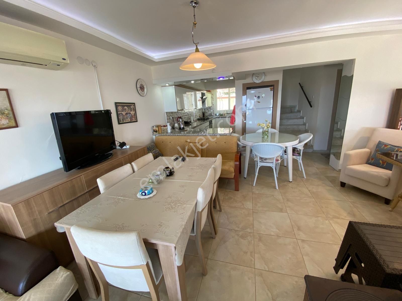 Seferihisar Akarca Mah Yenisu Evleri 4 Katlı 3 Cepheli Deniz Orman Manzaralı - Görsel 5