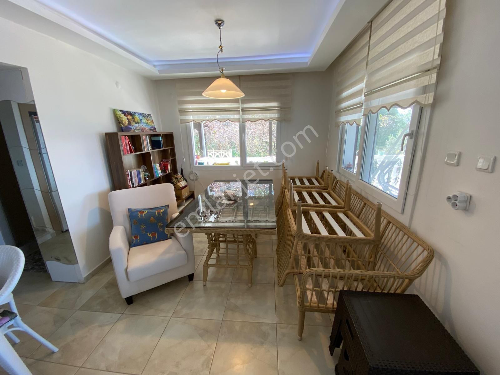 Seferihisar Akarca Mah Yenisu Evleri 4 Katlı 3 Cepheli Deniz Orman Manzaralı - Görsel 25