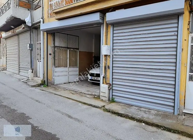 Karabağlar Muhteşem Konumda Satılık Dükkan