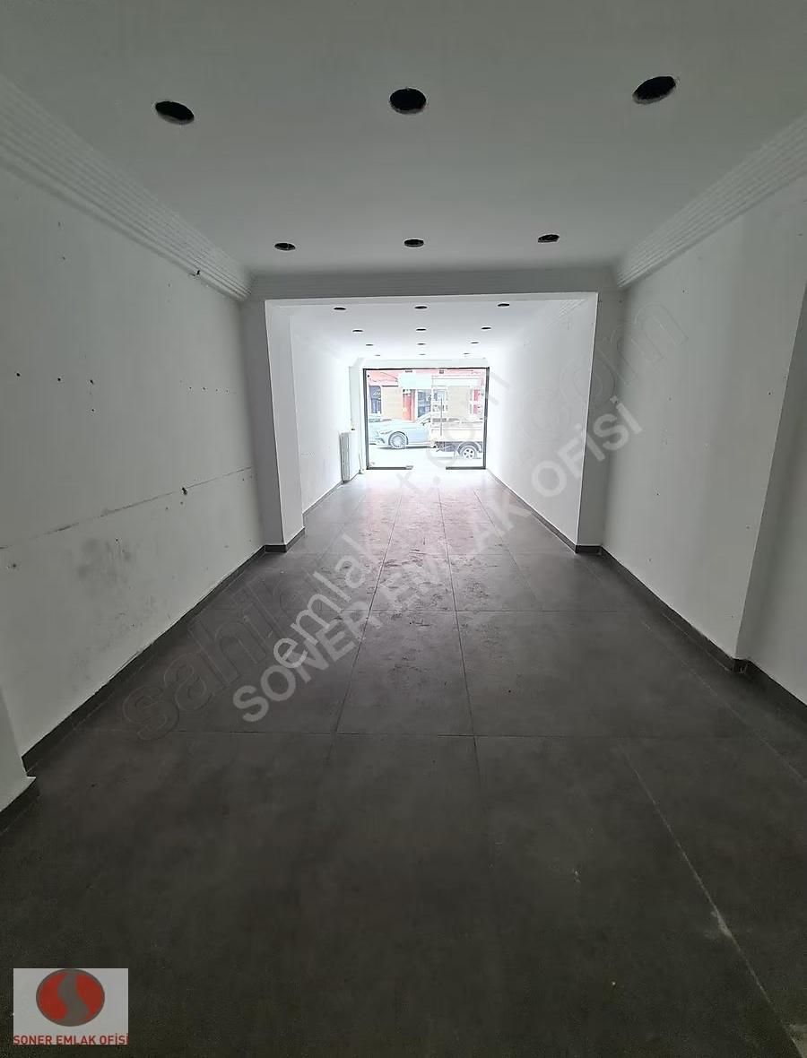 Kadıköy Altıyolda Ana Caddede Kiralık Dükkan - Görsel 14
