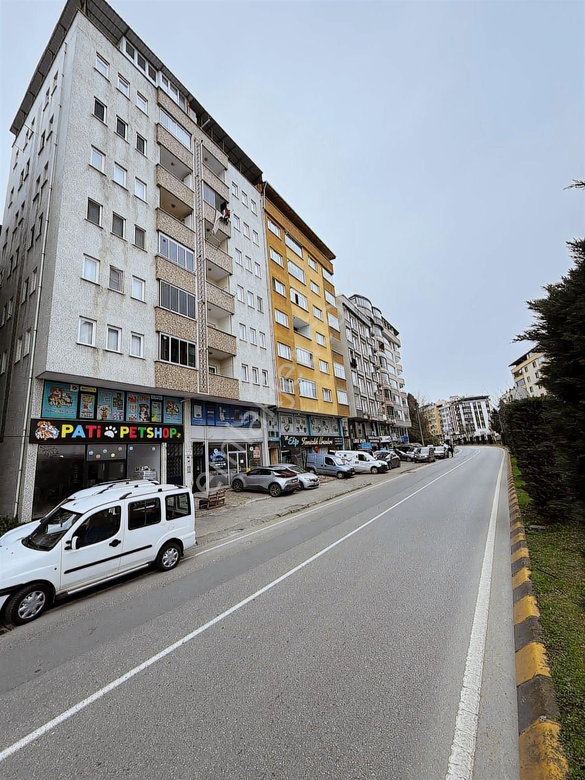 Trabzon Cadde Üstü Fırsat Daire - Görsel 17