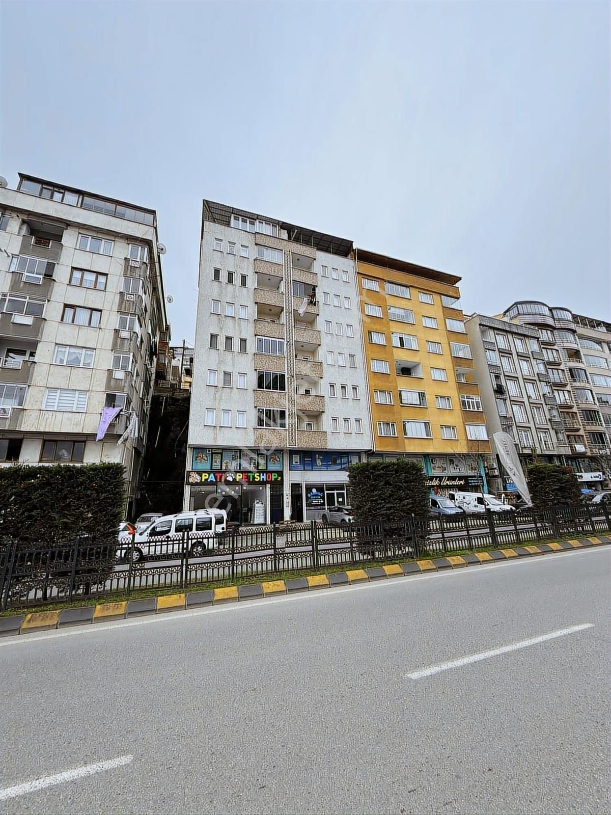 Trabzon Cadde Üstü Fırsat Daire - Görsel 13
