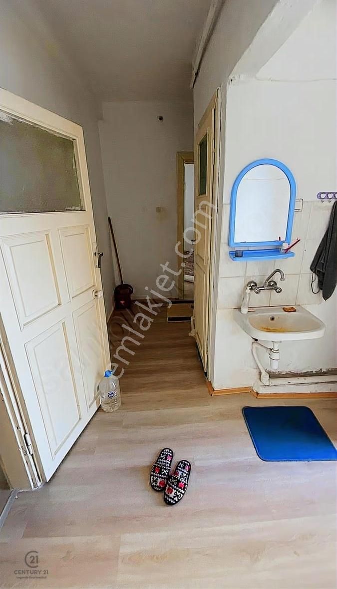 Merkezi Konumda Eşyalı 2+1 Kiralık Daire - Görsel 8