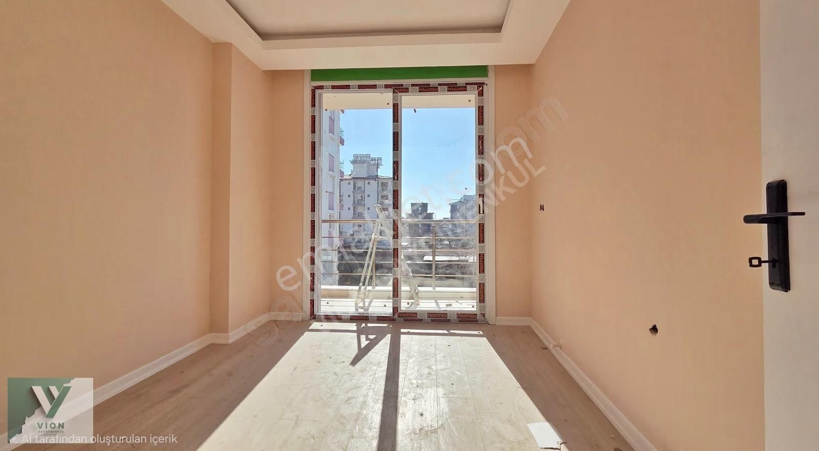 Gülsüm Aydın'dan Döşemealtı Ana Yola Yakın Havuzlu 1+1 Daire - Görsel 4