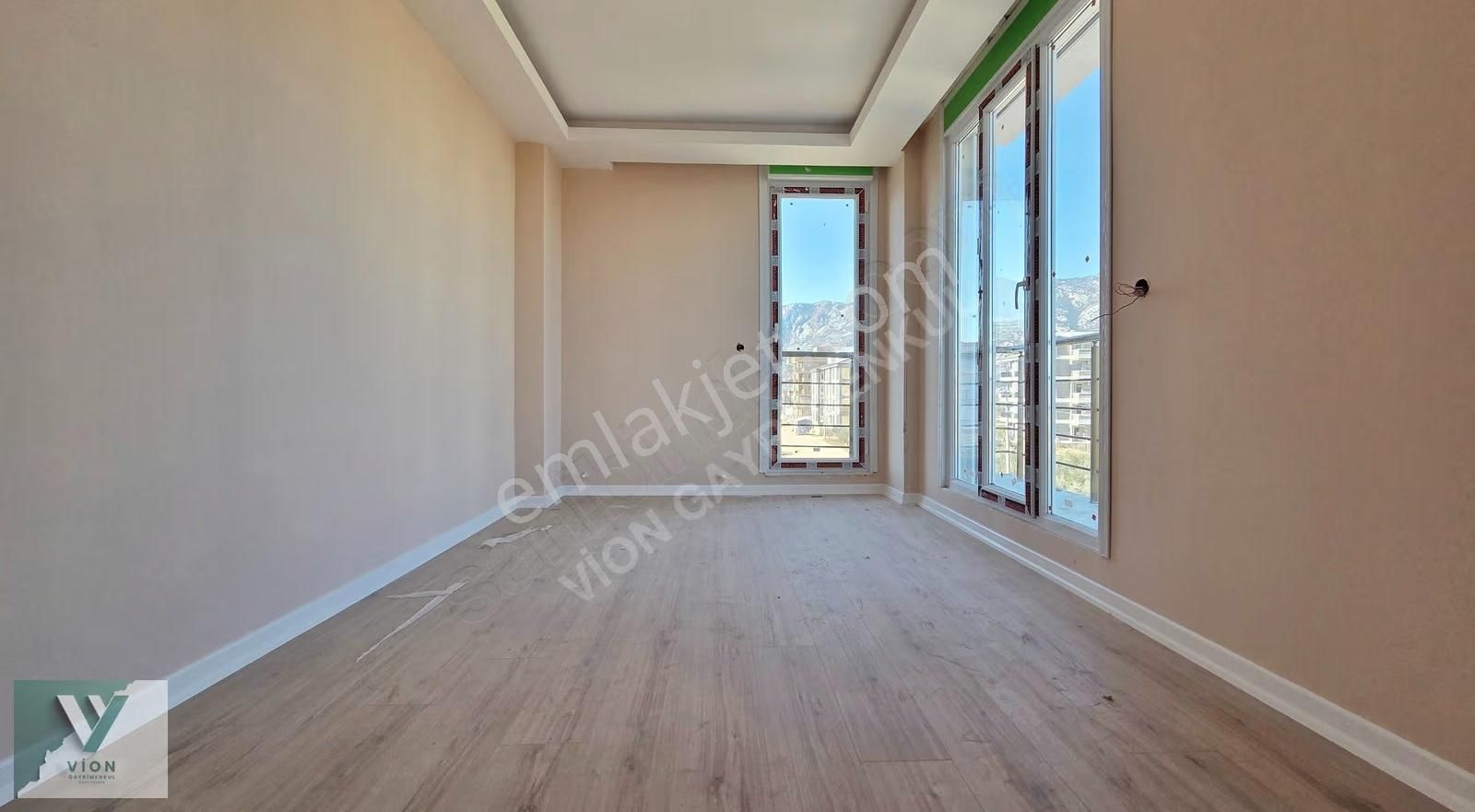 Gülsüm Aydın'dan Döşemealtı Ana Yol Yakın Havuzlu Geniş1+1 Daire - Görsel 4