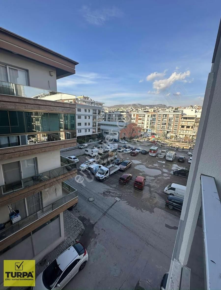 Karşıyaka Şemikler'de Sıfır Kapalı Mutfak 2+1 Kiralık Daire - Görsel 18