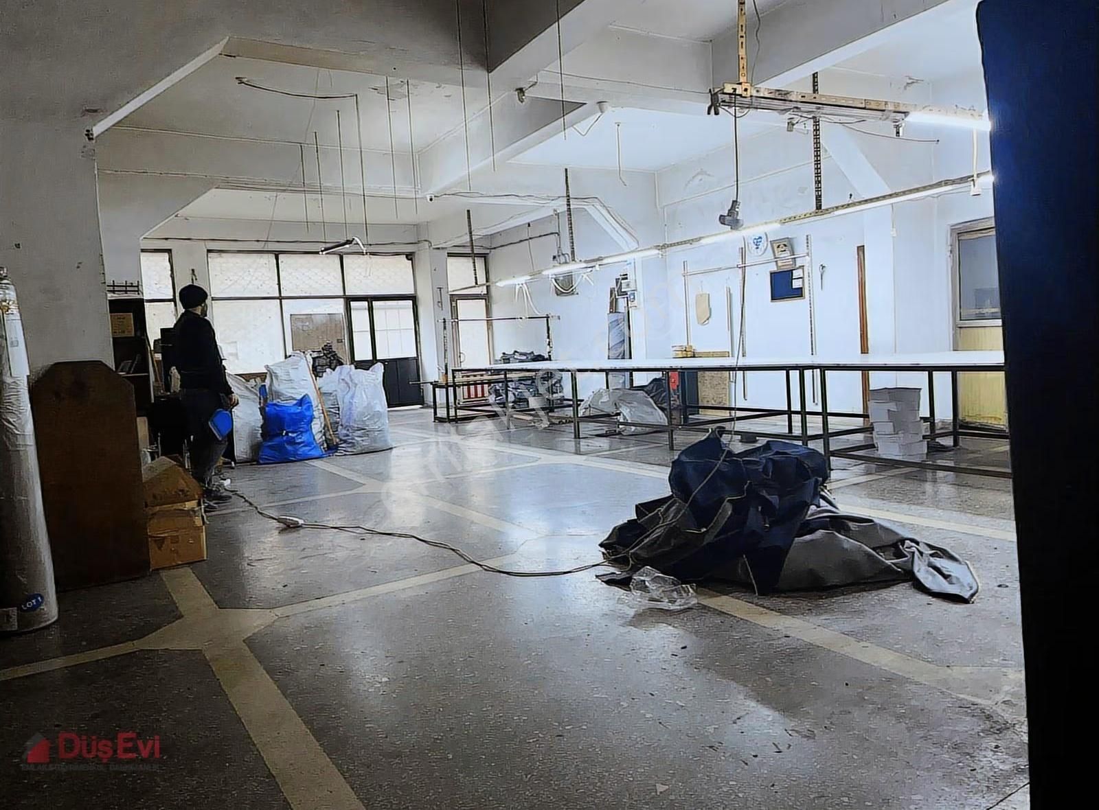 Bağcılar Yenigün Mah. İşyeri , Atölye Dükkan - Görsel 5