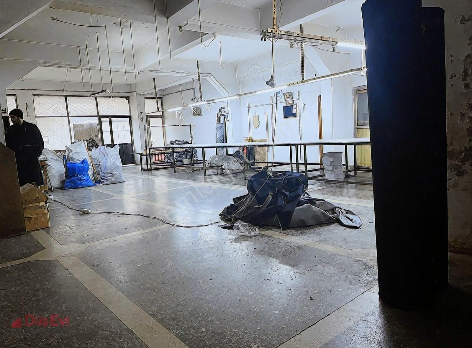 Bağcılar Yenigün Mah. İşyeri , Atölye Dükkan - Görsel 4