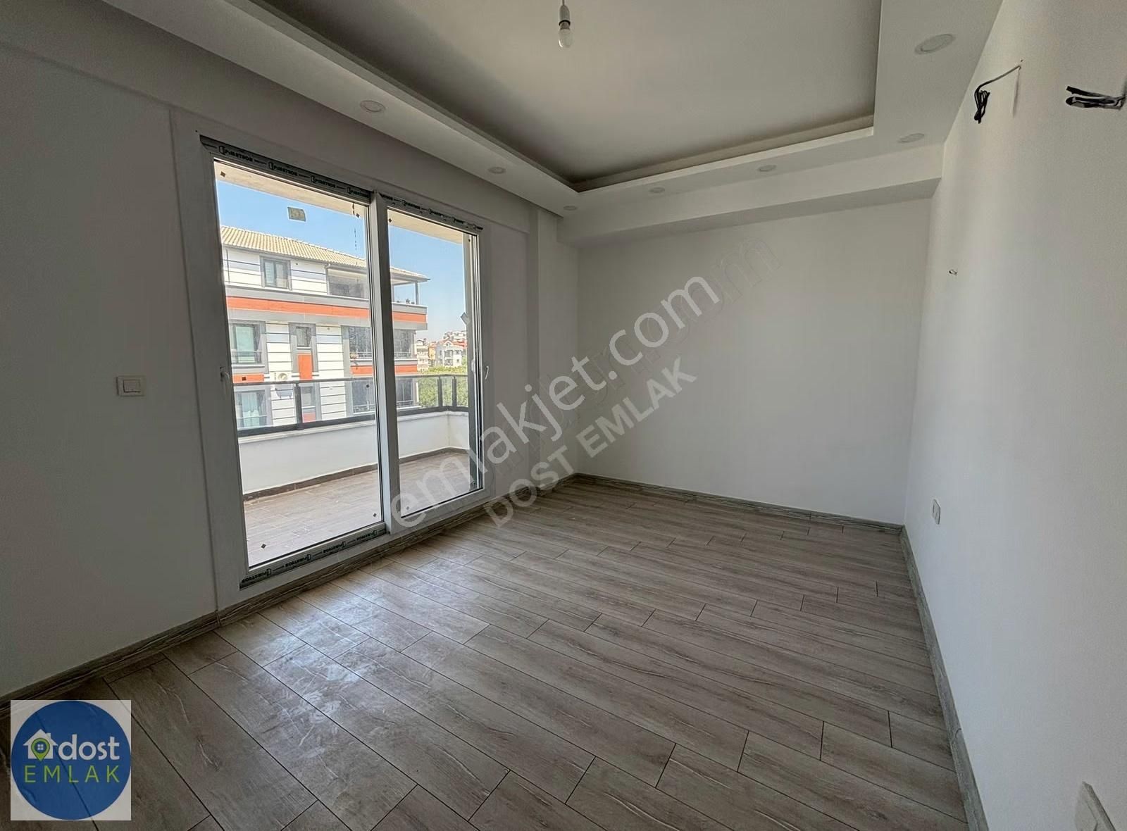 Hürriyet Mahallesi'nde Bahçeli 2+1 Satılık Sıfır Daire - Görsel 17