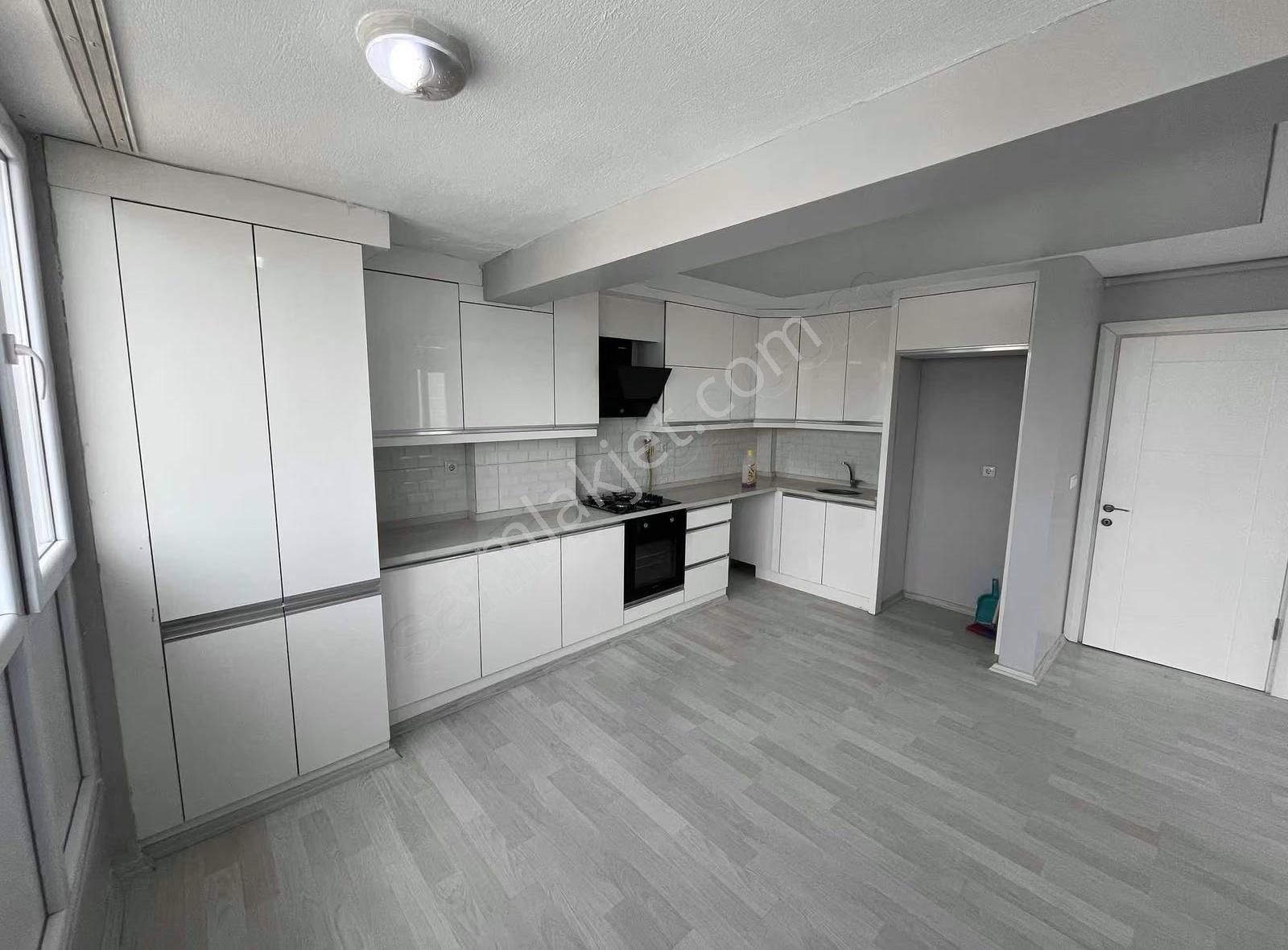 Buğra Emlak & Gayrimenkulden Fatih Mahallesinde Satılık Dublex