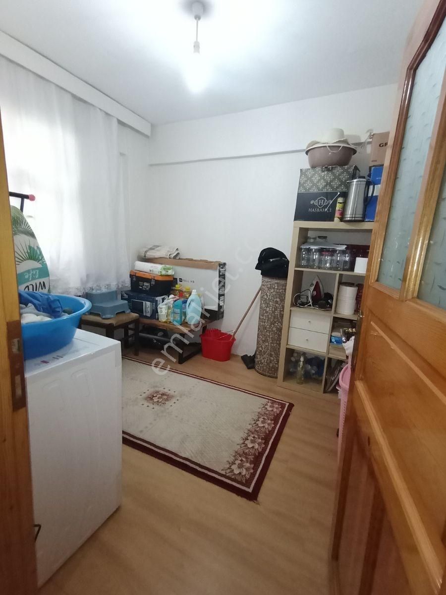 A.gazi Mah De 3 Katli Binada Her Katta Tek Daire 3+1/120m2 - Görsel 22