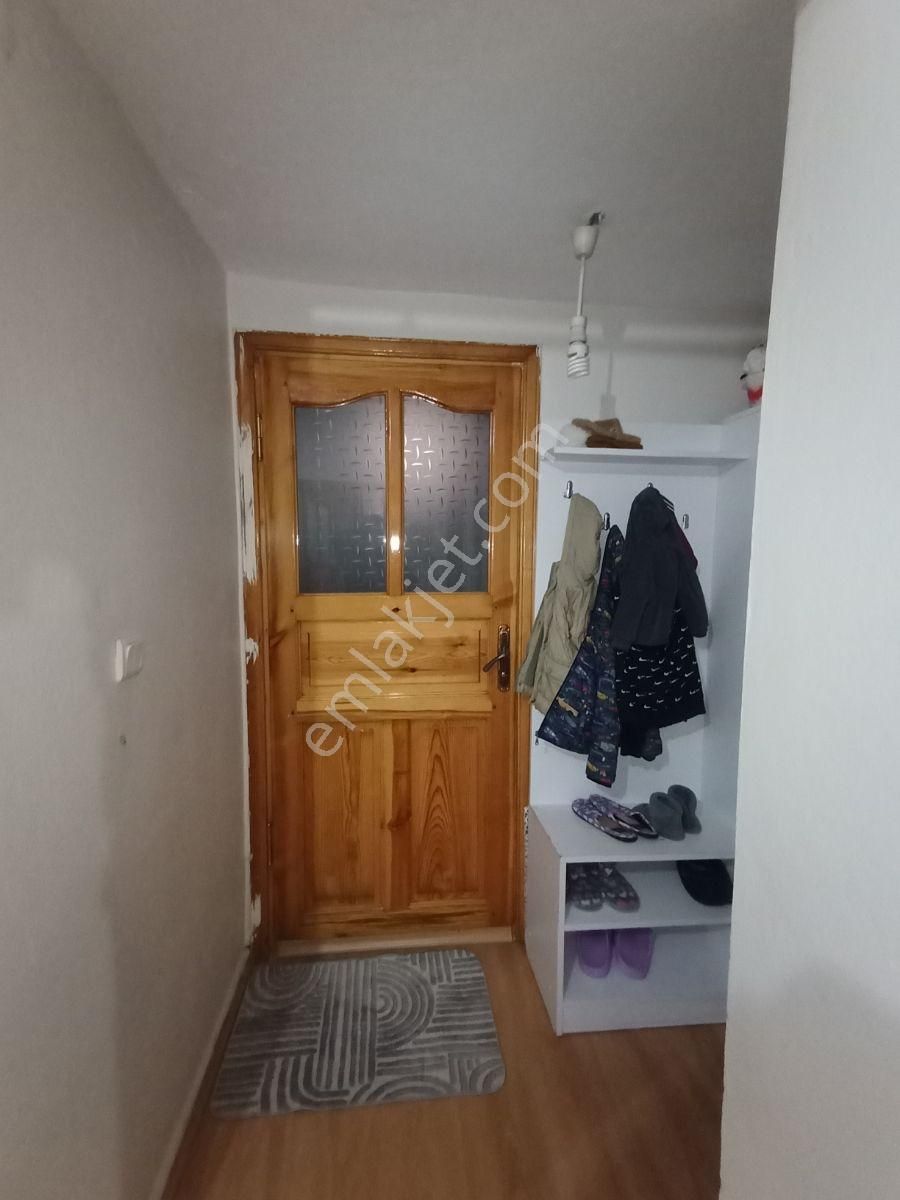 A.gazi Mah De 3 Katli Binada Her Katta Tek Daire 3+1/120m2 - Görsel 11