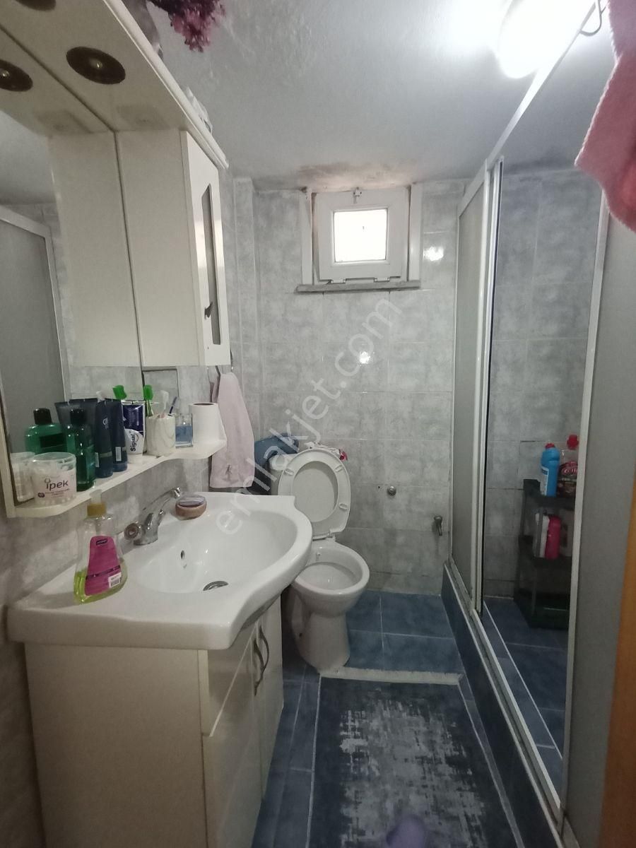 A.gazi Mah De 3 Katli Binada Her Katta Tek Daire 3+1/120m2 - Görsel 5