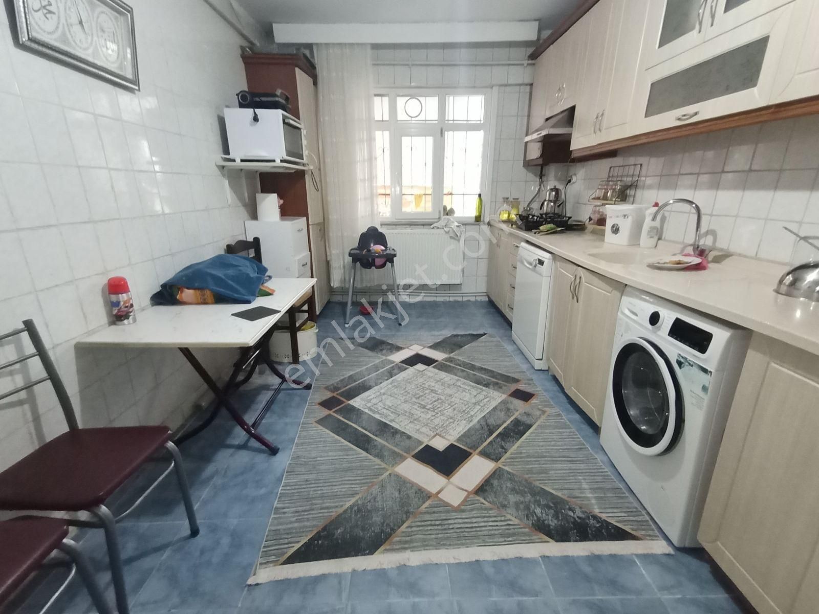 A.gazi Mah De 3 Katli Binada Her Katta Tek Daire 3+1/120m2 - Görsel 21