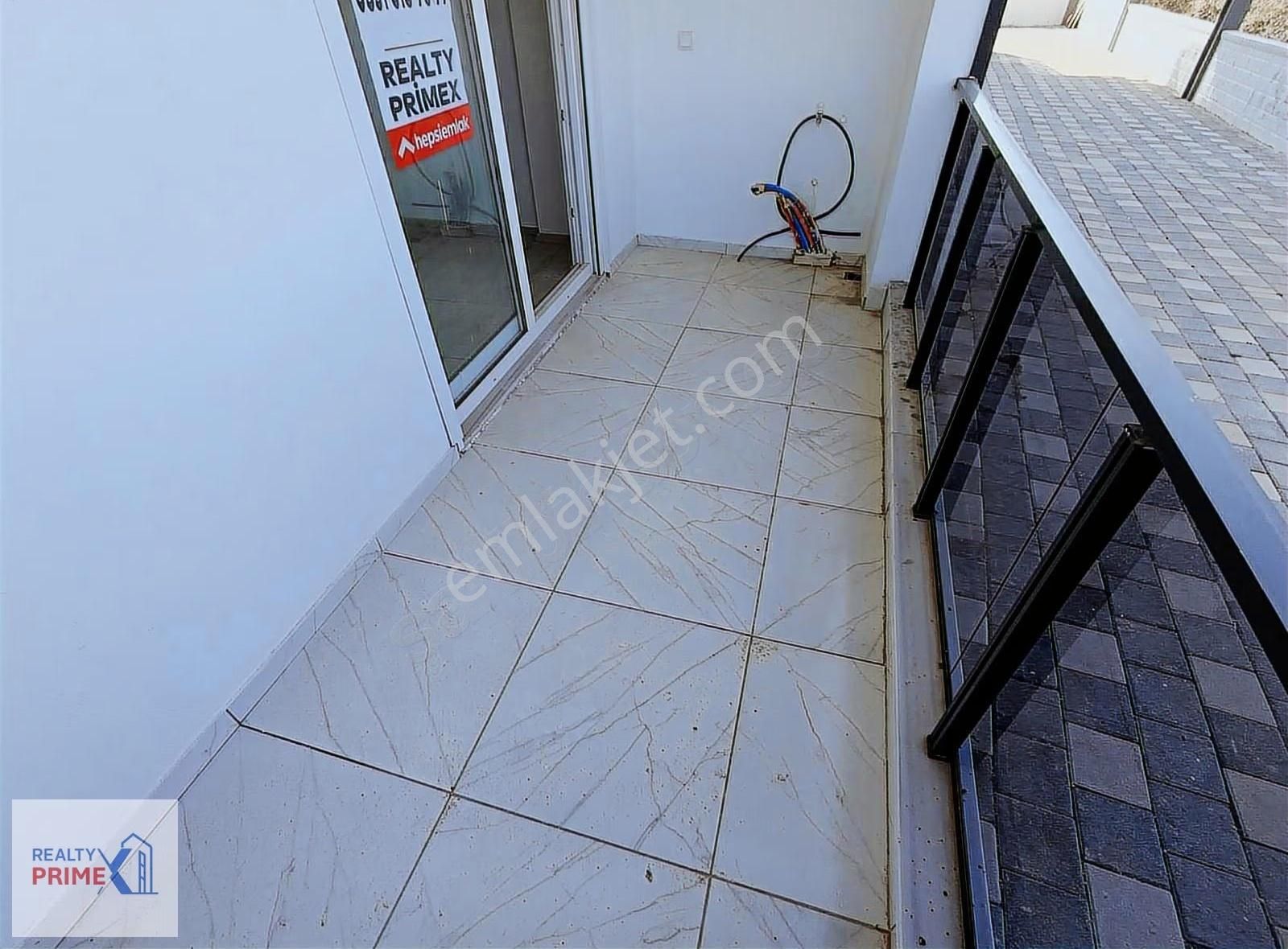 Döşemealtı Çıplaklı Mahallesinde Havuzlu Site İçinde Sıfır 1+1 - Görsel 11