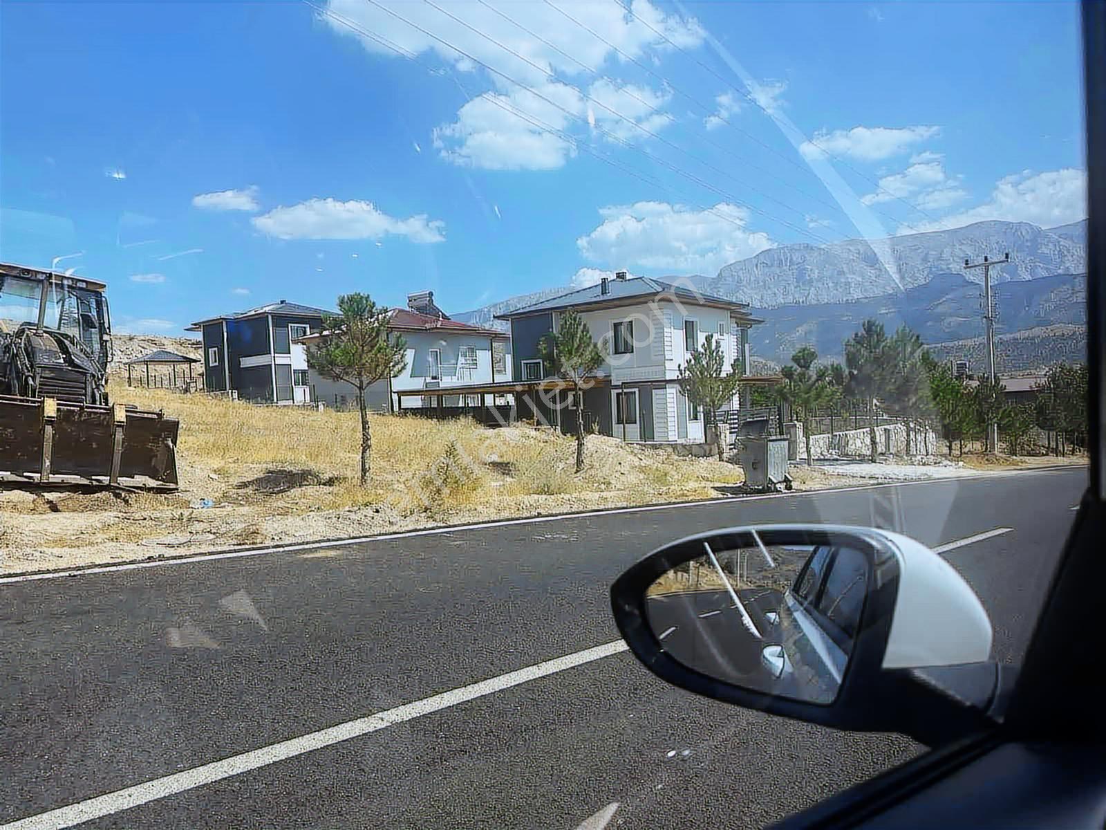 Ulukışla Hasangazi'de 568+588:1156 M2 Satılık Yaylalık Arsa - Görsel 9