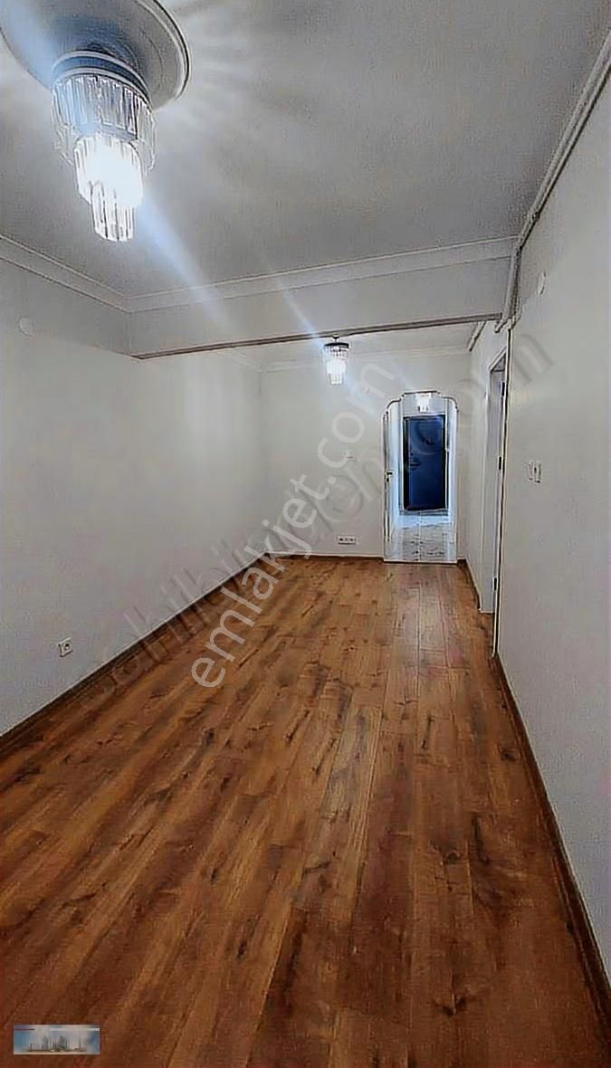 Mehmethan Emlaktan Komple Sıfır Balkonlu Yokuşsuz Boşş - Görsel 4