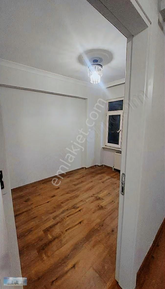 Mehmethan Emlaktan Komple Sıfır Balkonlu Yokuşsuz Boşş - Görsel 13