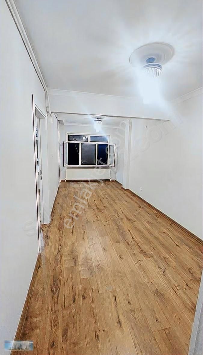 Mehmethan Emlaktan Komple Sıfır Balkonlu Yokuşsuz Boşş - Görsel 3