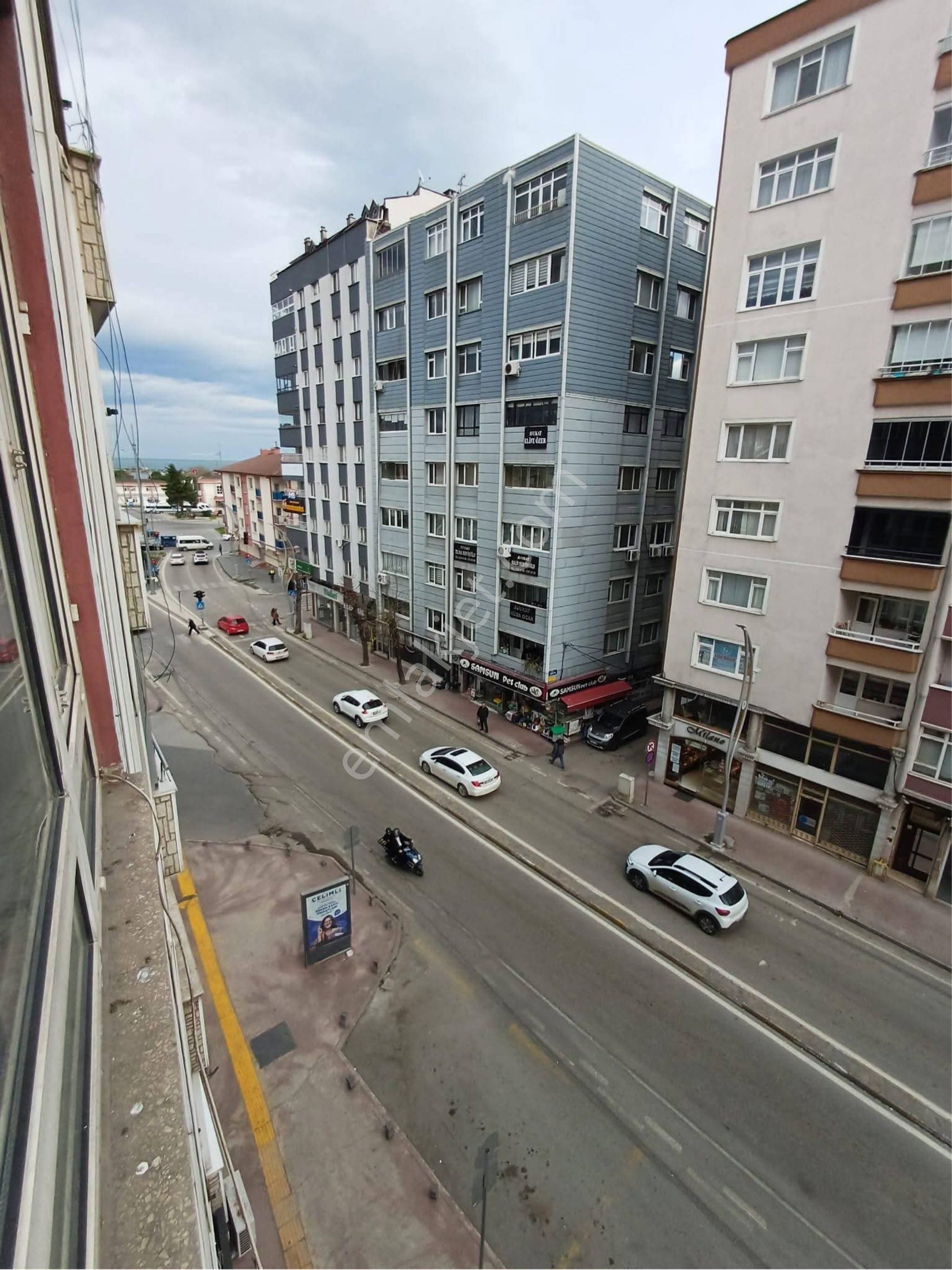 Karadeniz Mahallesinde Asansörlü 3+1 Satılık Daire - Görsel 8