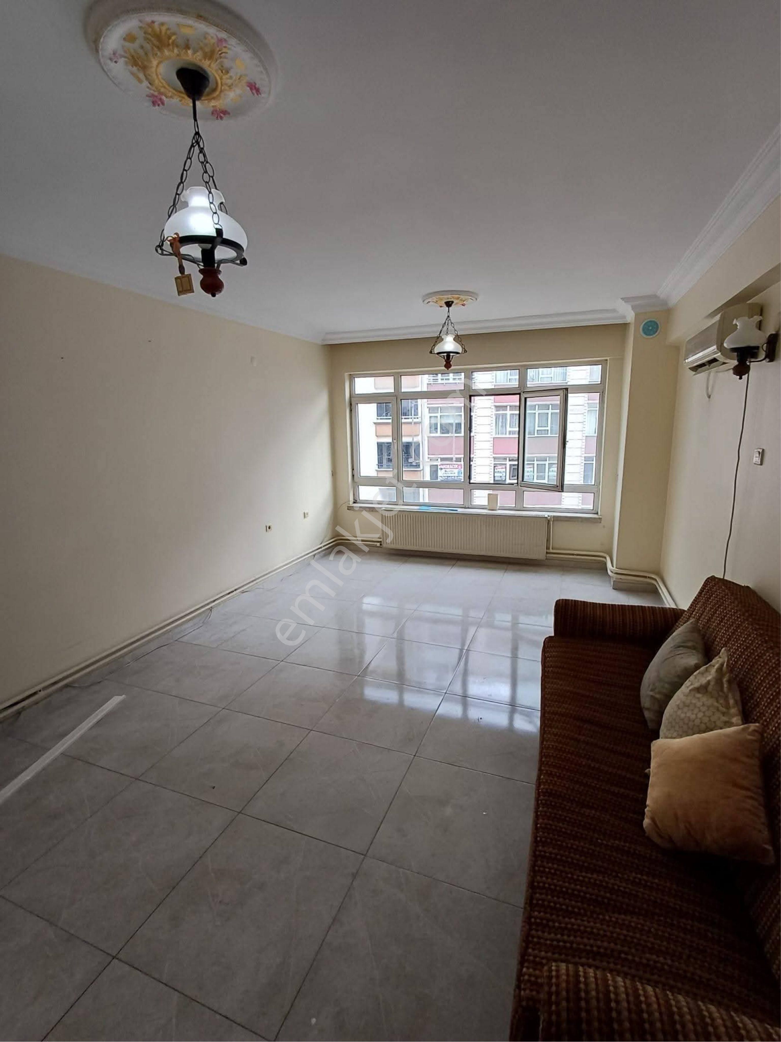 Karadeniz Mahallesinde Asansörlü 3+1 Satılık Daire - Görsel 9