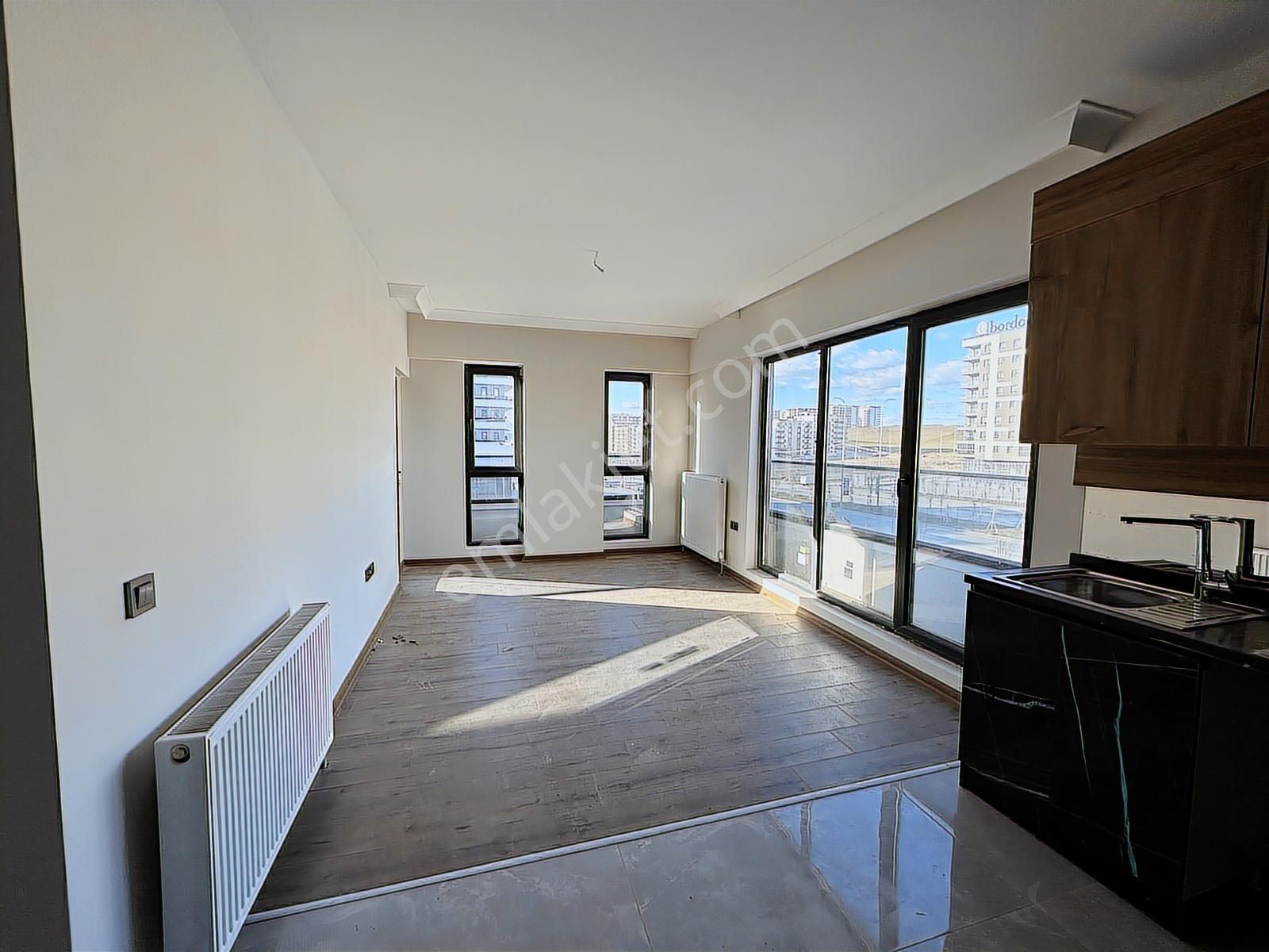 Bulvar Cepheli 1+1 Köşe Ofis Saraycık Lagom Da - Görsel 17