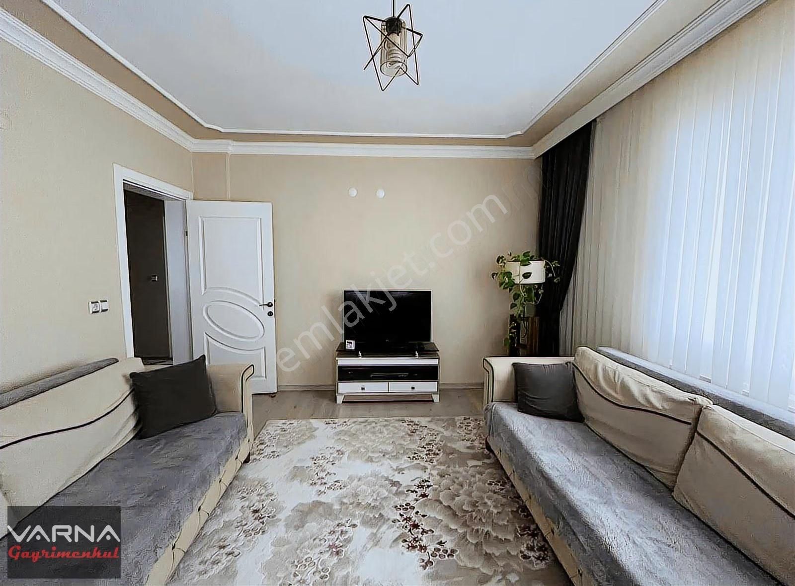 Menderes Gazipaşa Mah. Kiralık 120 M2 2+1 Ara Kat Daire