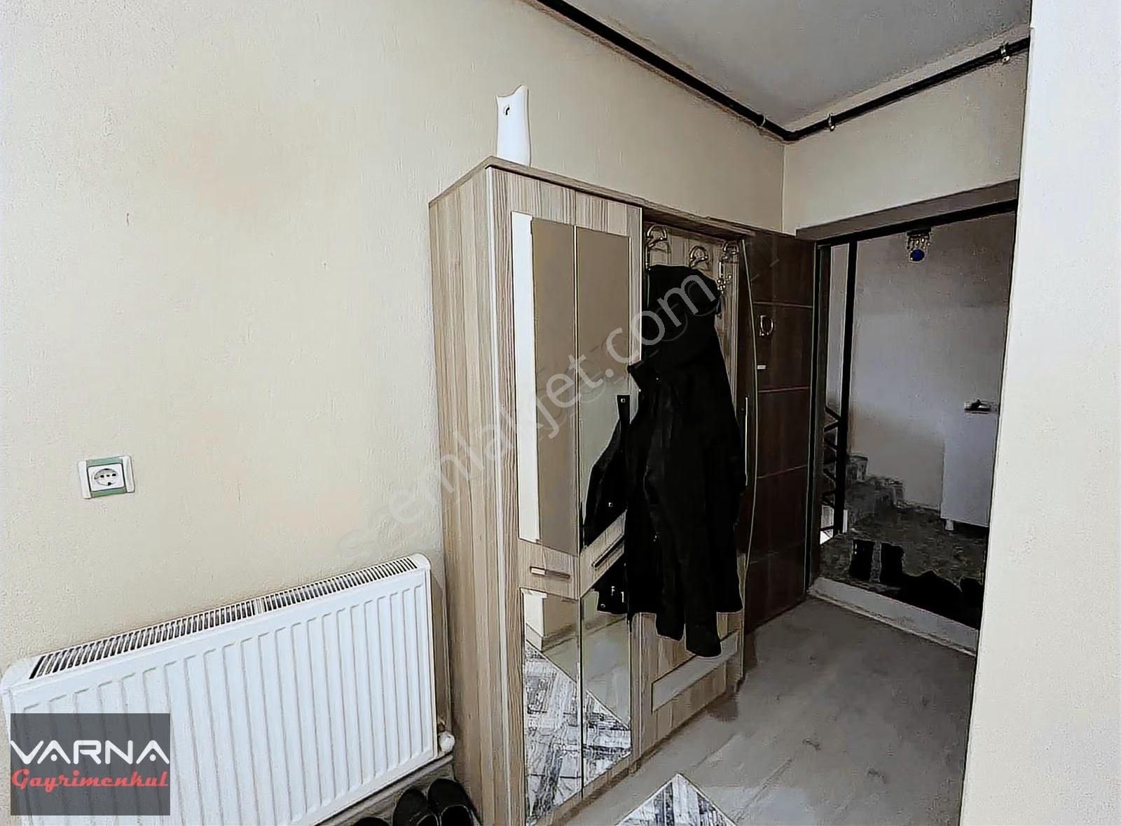 Menderes Gazipaşa Mah. Kiralık 120 M2 2+1 Ara Kat Daire - Görsel 18