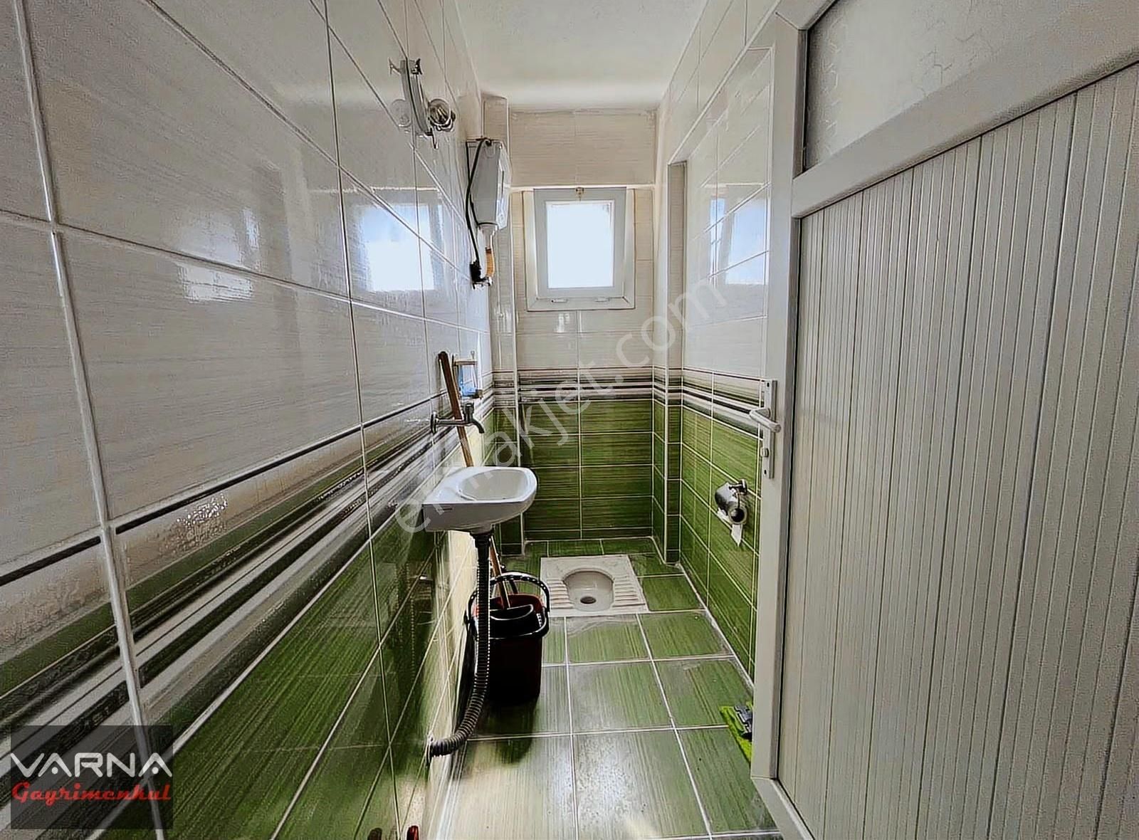 Menderes Cüneytbey Mah. Cadde Üzeri Kiralık 3+1 135 M2 Daire - Görsel 16