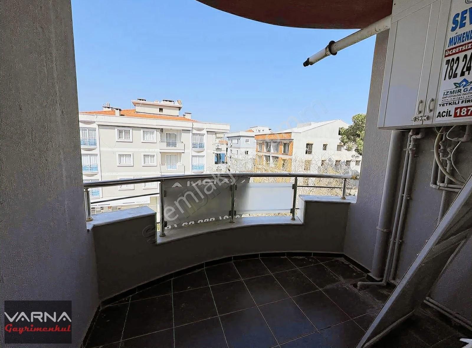 Menderes Cüneytbey Mah. Cadde Üzeri Kiralık 3+1 135 M2 Daire - Görsel 11