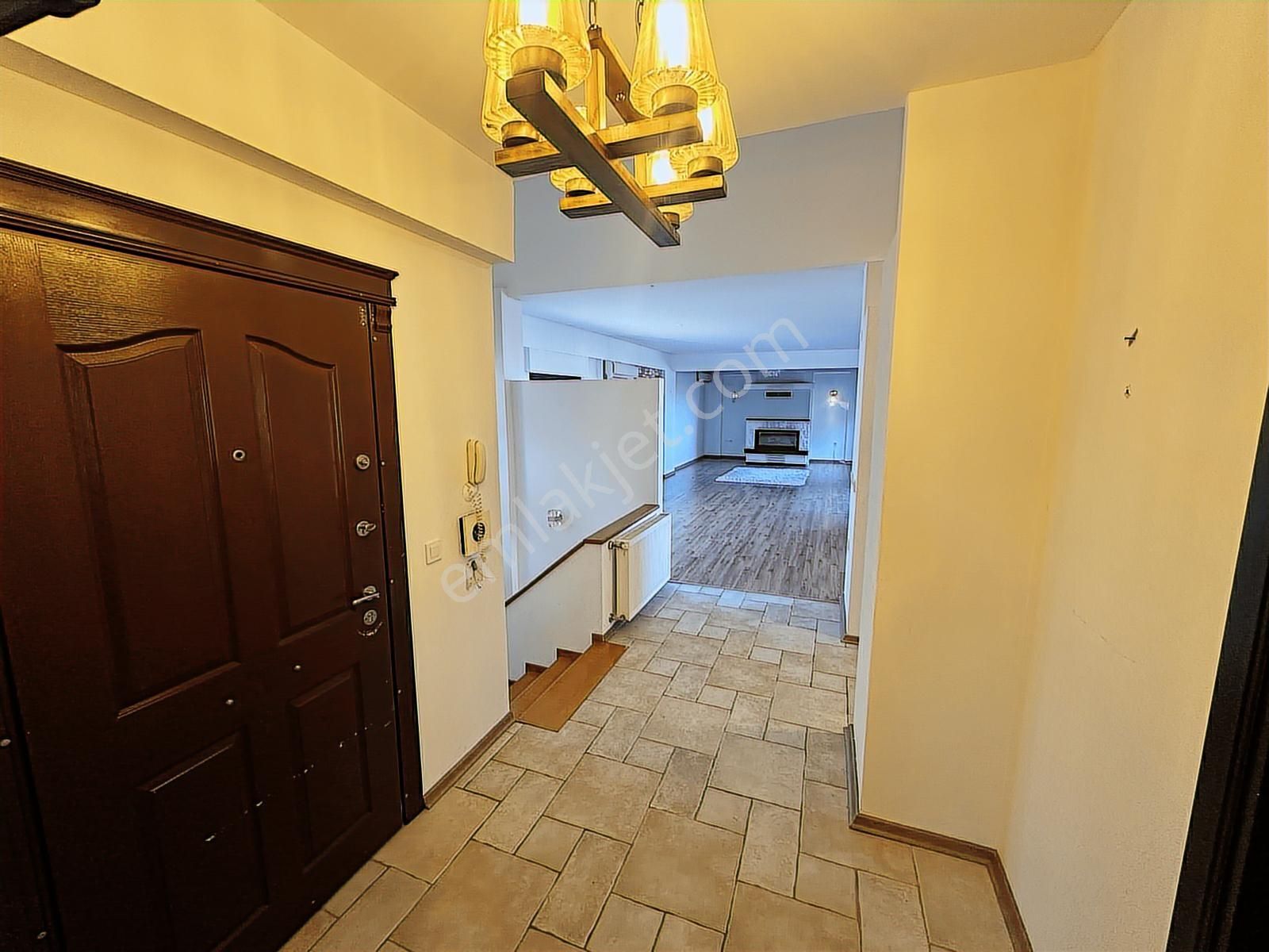 İzmir Urla'da Havuzlu Site İçinde 4+1 Dubleks Satılık Villa - Görsel 10