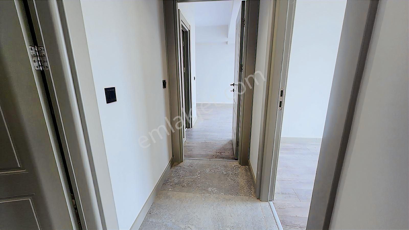 Sulyapıdan Güneşli Meydanda Sıfır Site İçi 2+1 Daire - Görsel 15