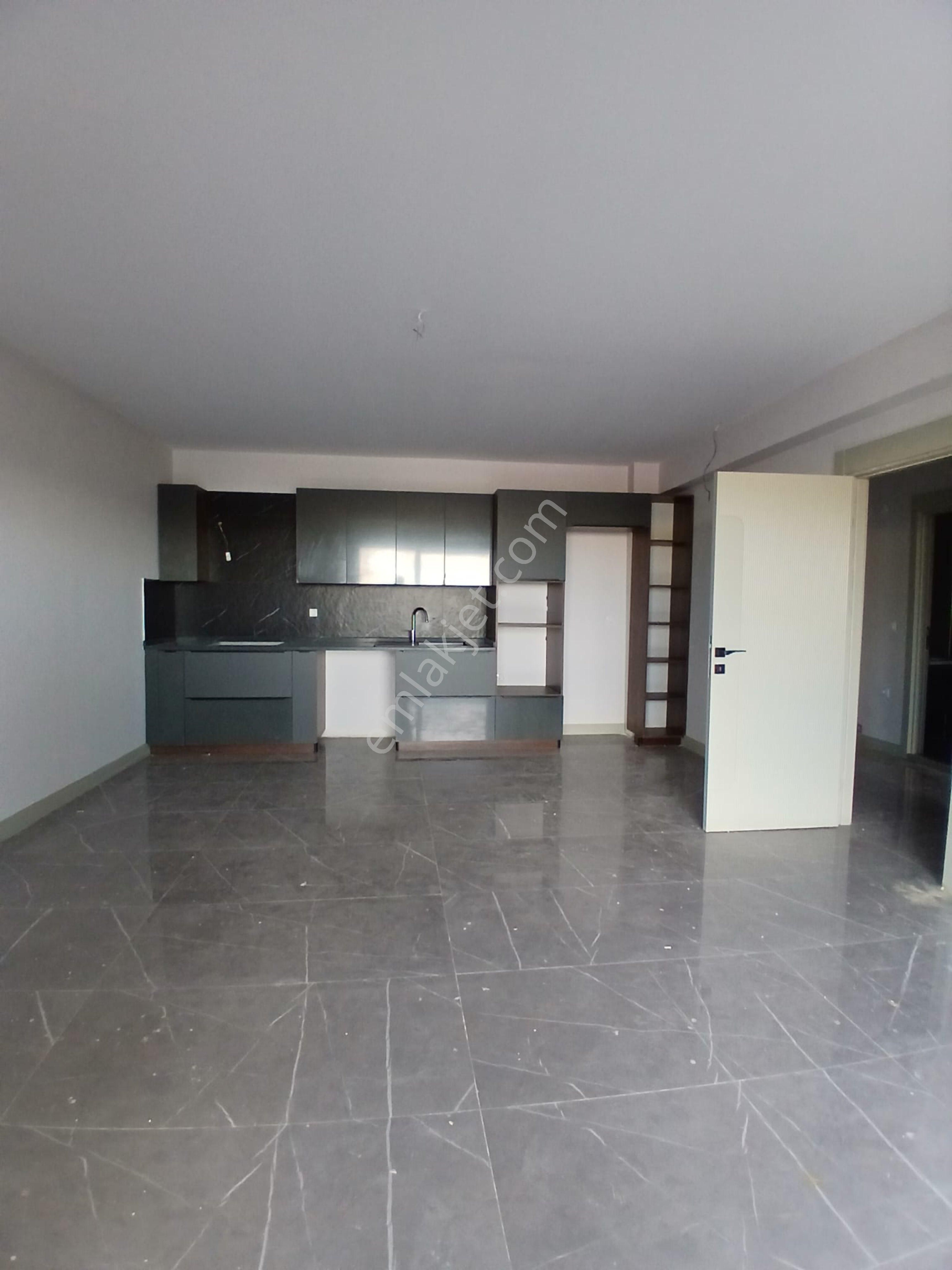 Menemen Devlet Hastanesi Karşısı Ultra Lüx Evebeyin Banyolu Çevrelme Alanı Nezih Güvenlikli Site İçi - Görsel 10