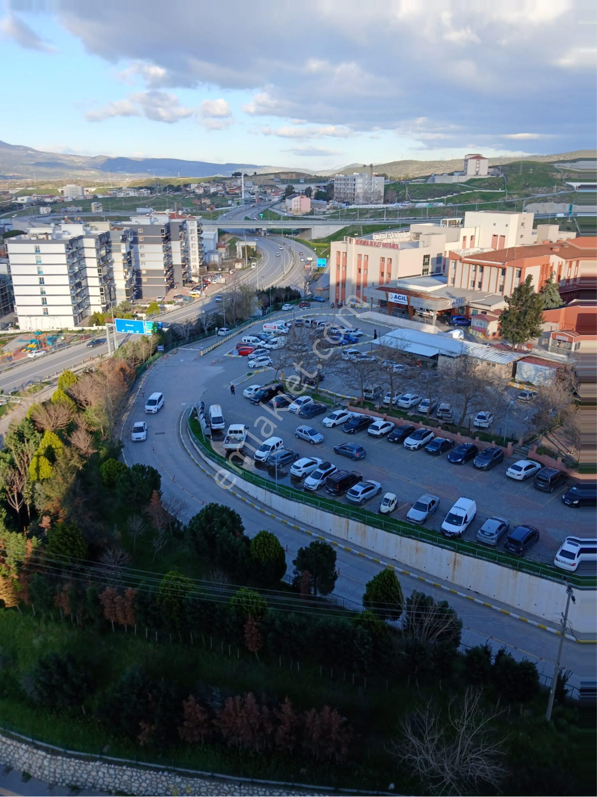 Menemen Devlet Hastanesi Karşısı Ultra Lüx Evebeyin Banyolu Çevrelme Alanı Nezih Güvenlikli Site İçi - Görsel 19