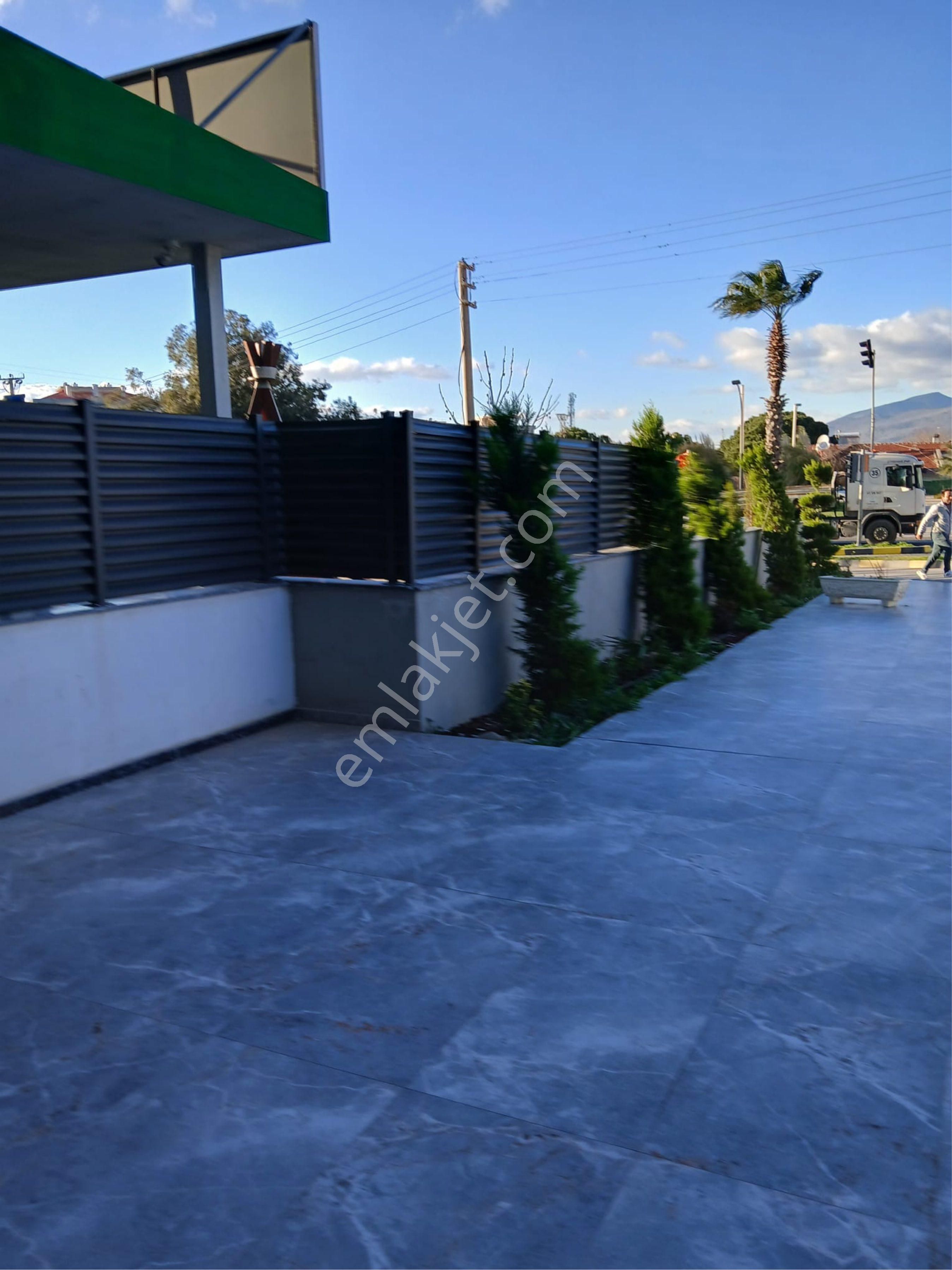 Menemen Devlet Hastanesi Karşısı Ultra Lüx Evebeyin Banyolu Çevrelme Alanı Nezih Güvenlikli Site İçi - Görsel 28