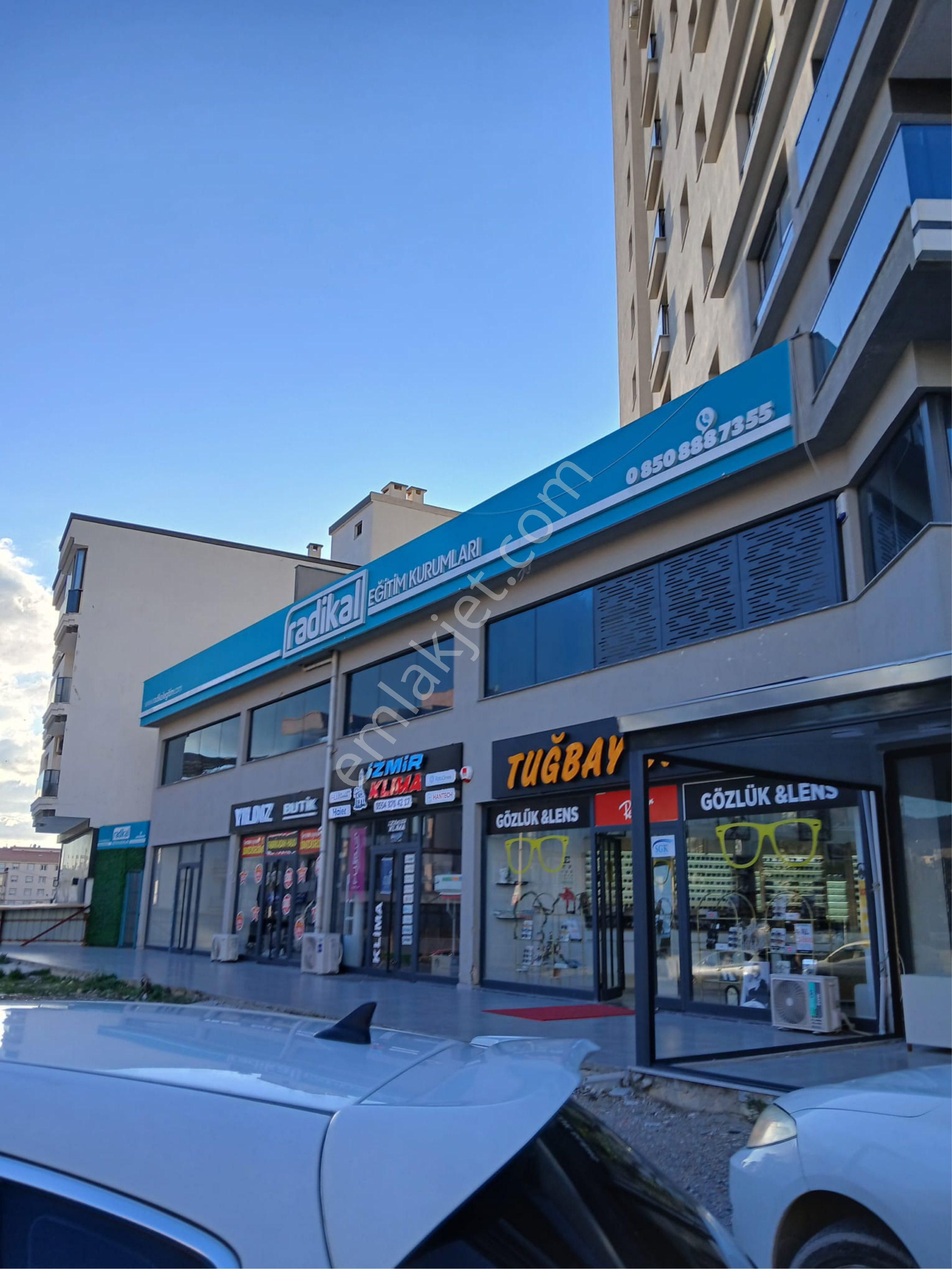 Menemen Devlet Hastanesi Karşısı Ultra Lüx Evebeyin Banyolu Çevrelme Alanı Nezih Güvenlikli Site İçi - Görsel 35