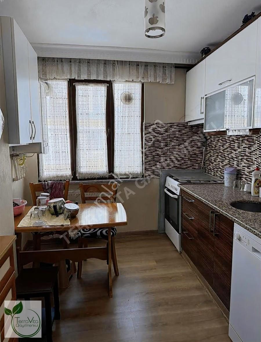 Halkalı Merkezde Merkezi Konumda 4+2 Geniş Dubleks Fırsatı! - Görsel 6