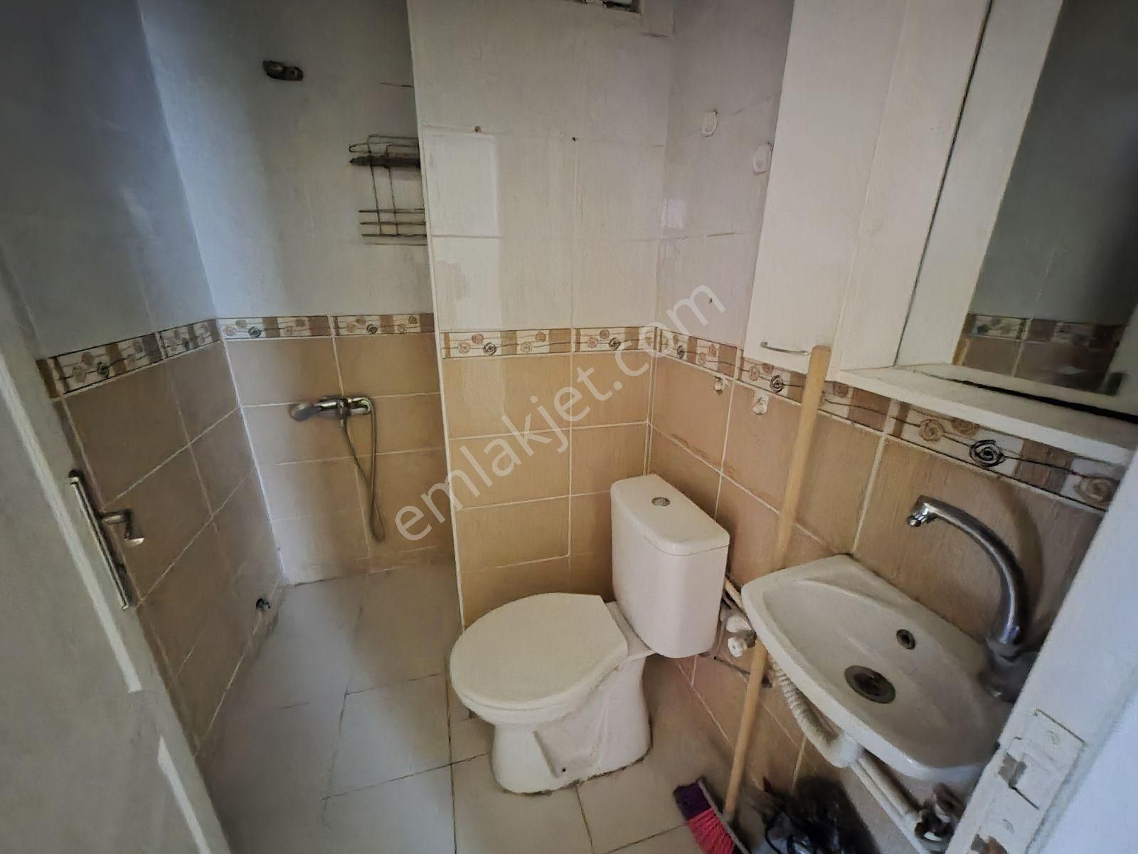 Murat Türkmenden Eminevime_uygun Ön_cepheli Kök_tapulu 2+1_daire - Görsel 10