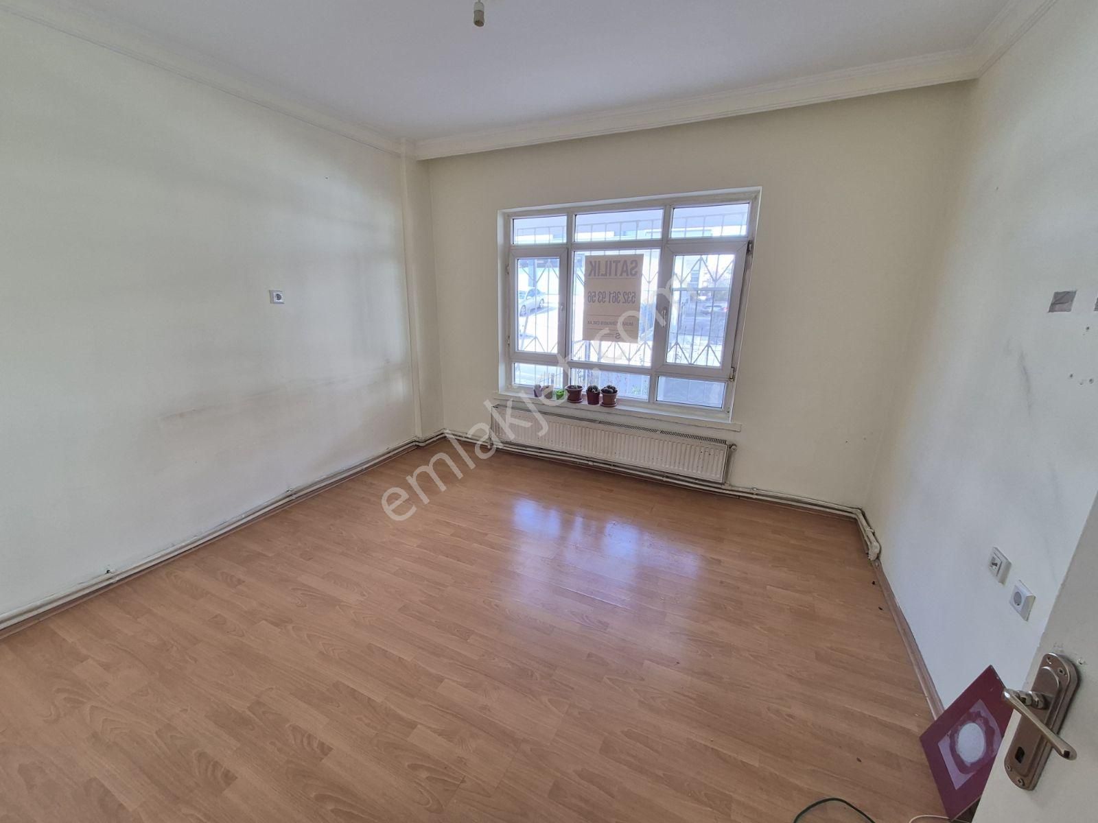 Murat Türkmenden Eminevime_uygun Ön_cepheli Kök_tapulu 2+1_daire - Görsel 5