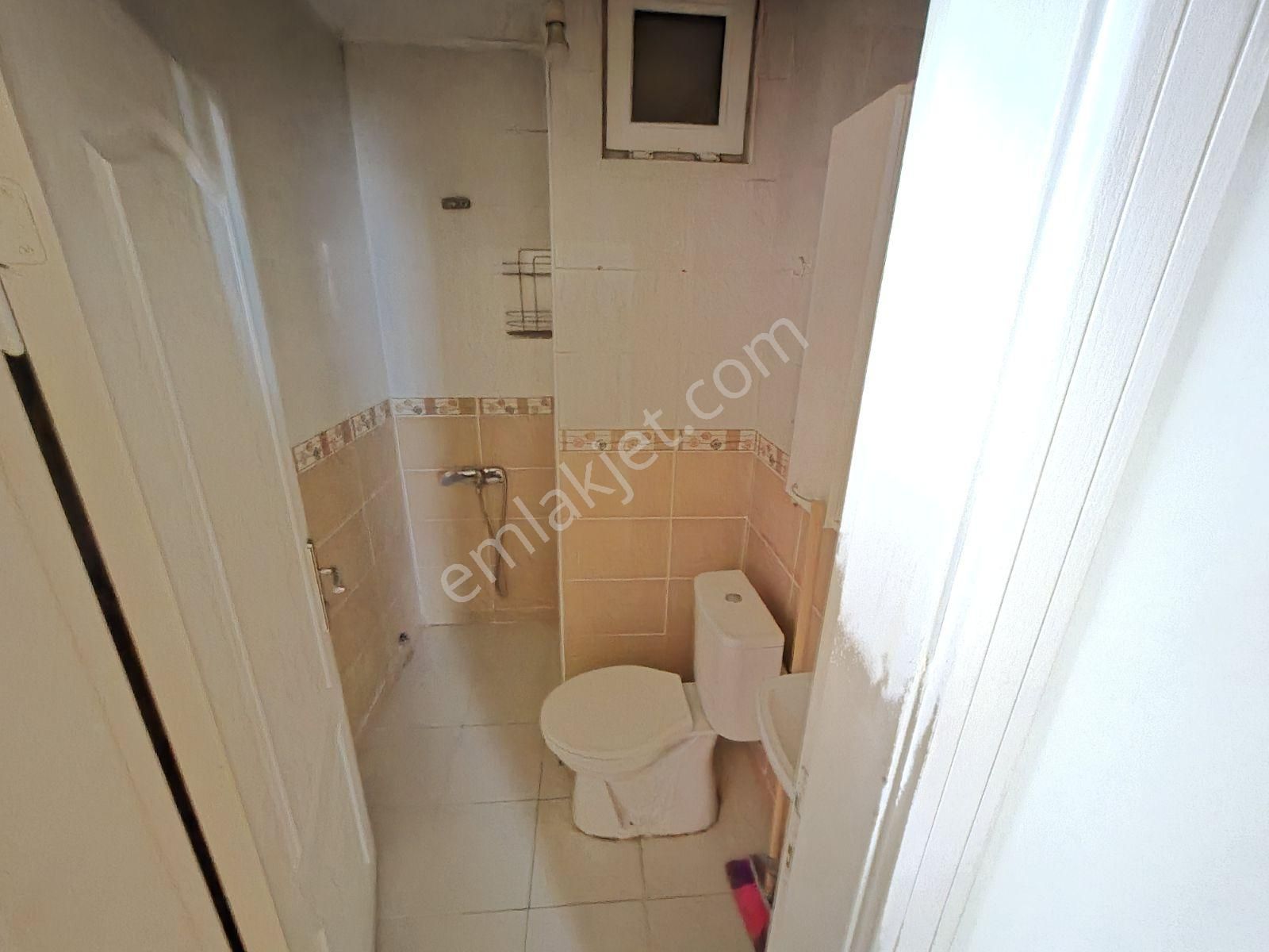 Murat Türkmenden Eminevime_uygun Ön_cepheli Kök_tapulu 2+1_daire - Görsel 7