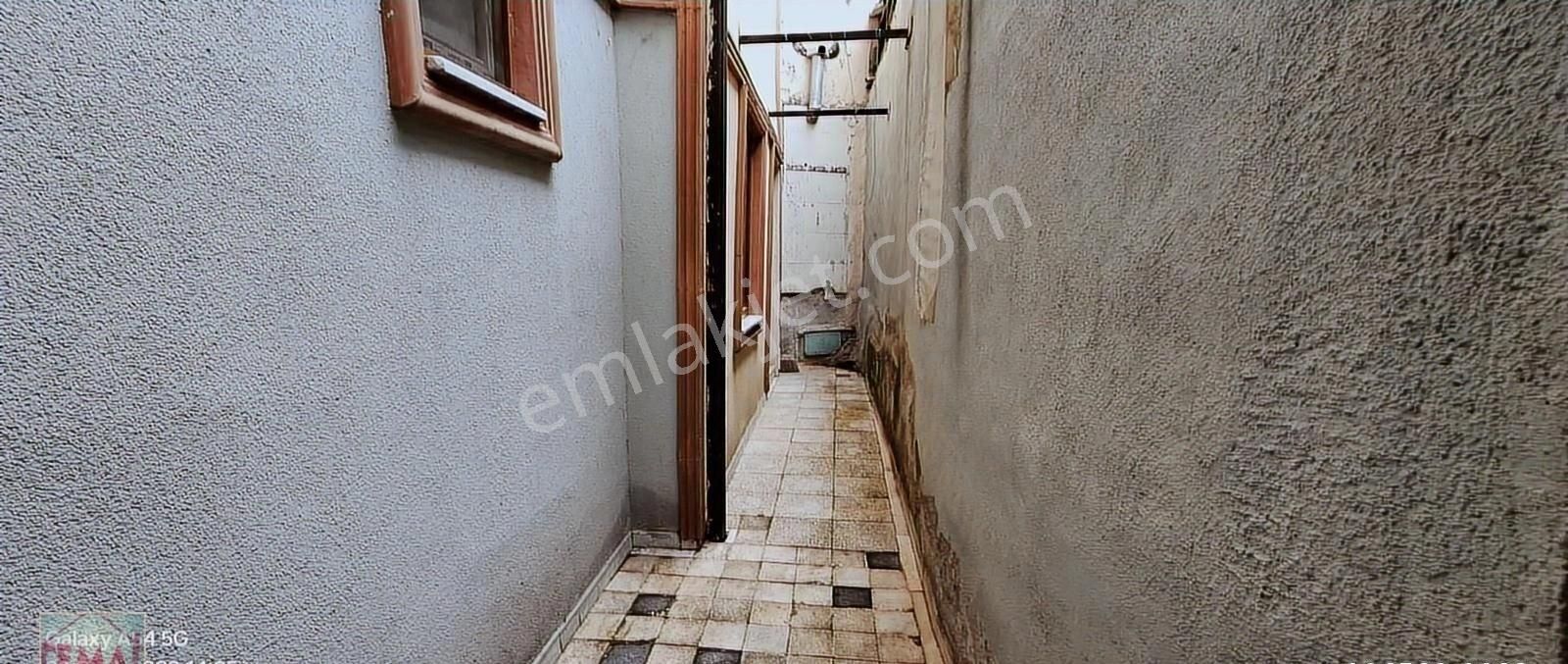 Cemal Emlak Muradiye Giriş Kat Masrafsız Bakımlı Bahçeli Ekonomi - Görsel 5