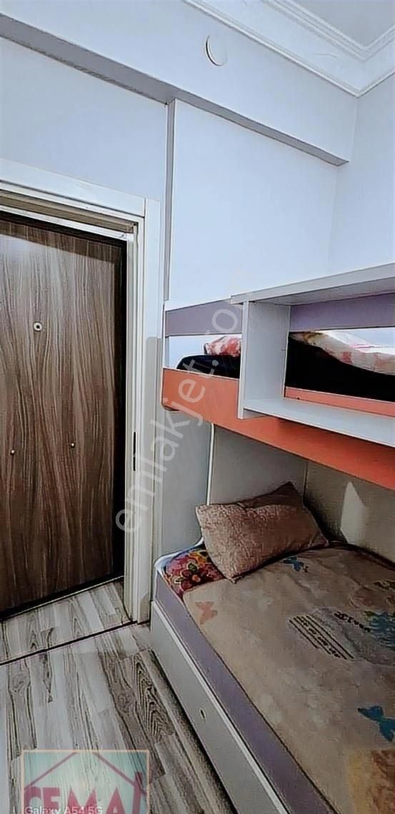 Cemal Emlak Muradiye Giriş Kat Masrafsız Bakımlı Bahçeli Ekonomi - Görsel 9