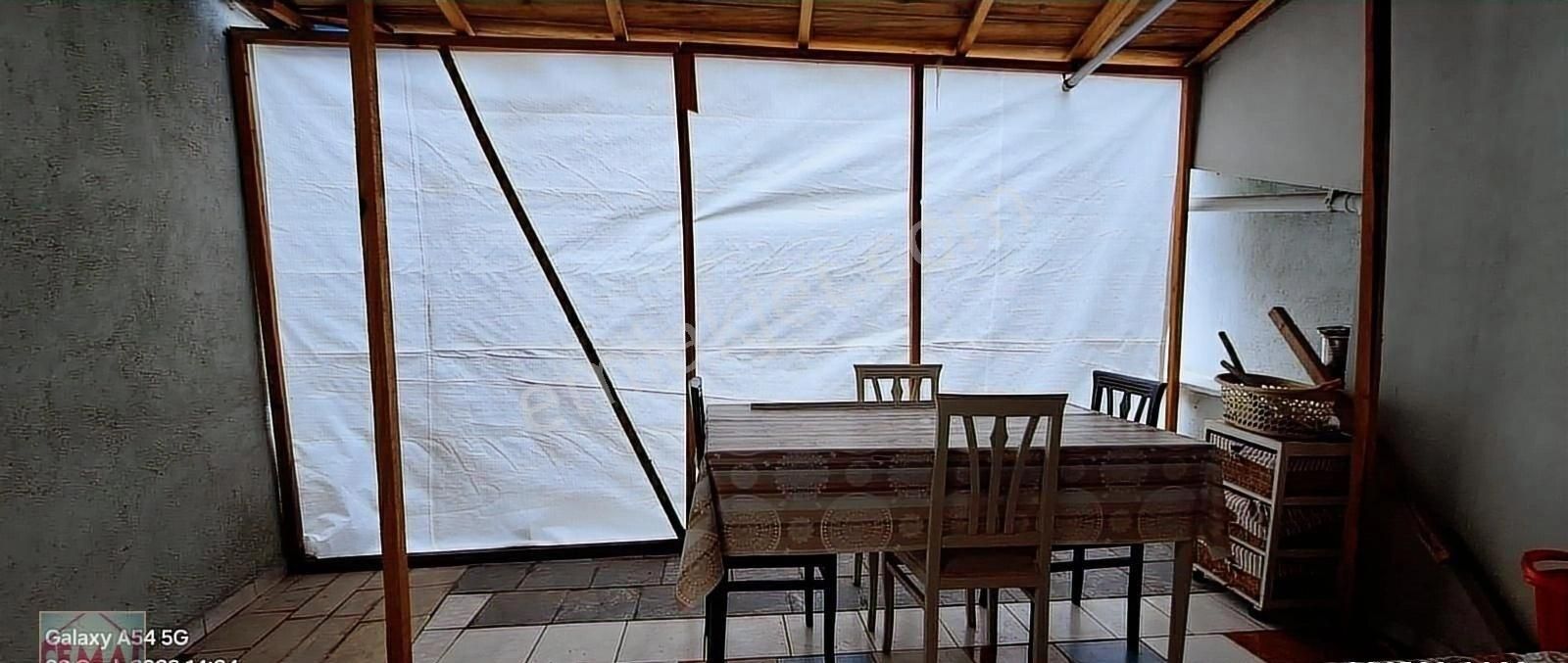 Cemal Emlak Muradiye Giriş Kat Masrafsız Bakımlı Bahçeli Ekonomi - Görsel 15