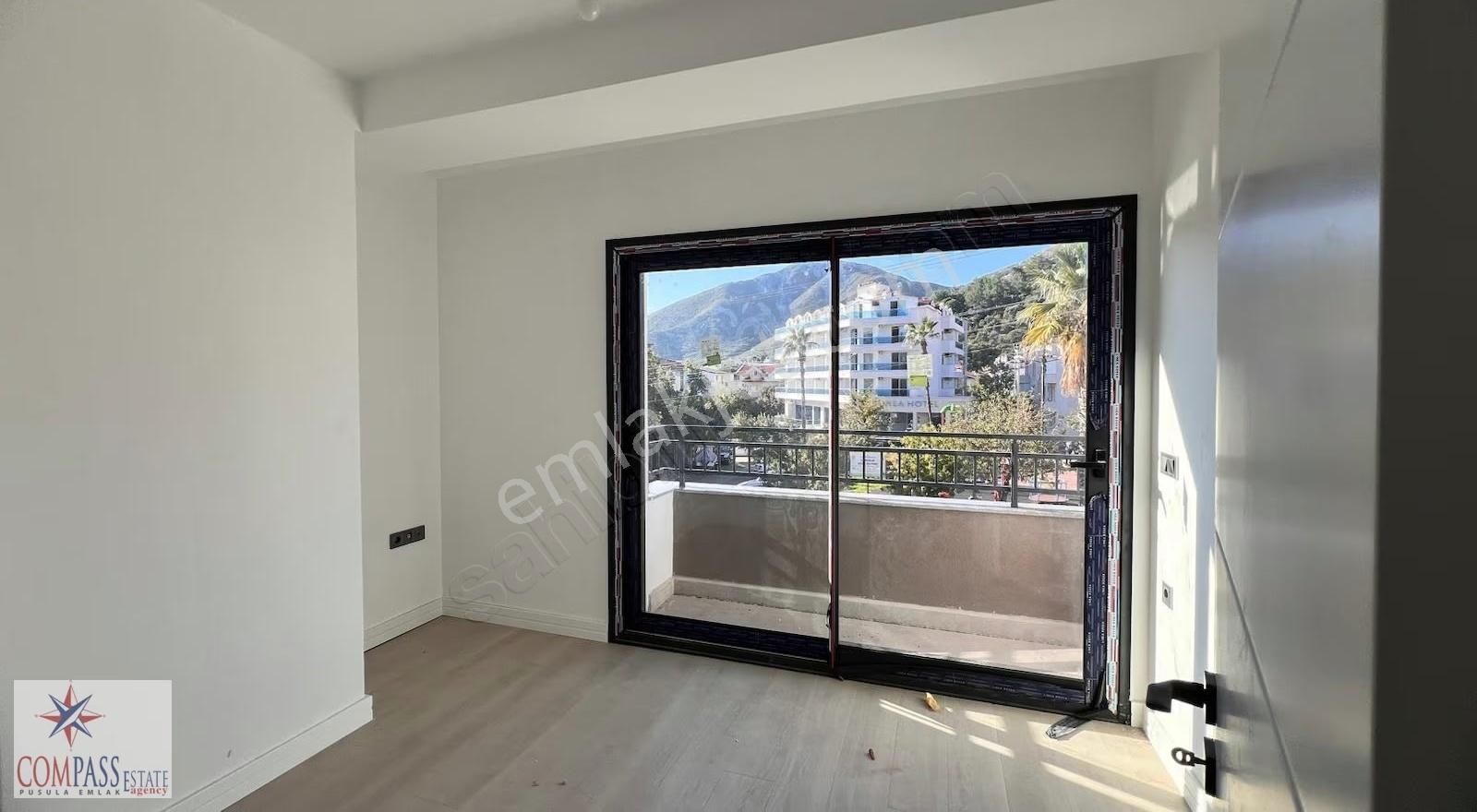 Marmaris Sitelerde Kiralık Sıfır 2+1 Daire - Görsel 6