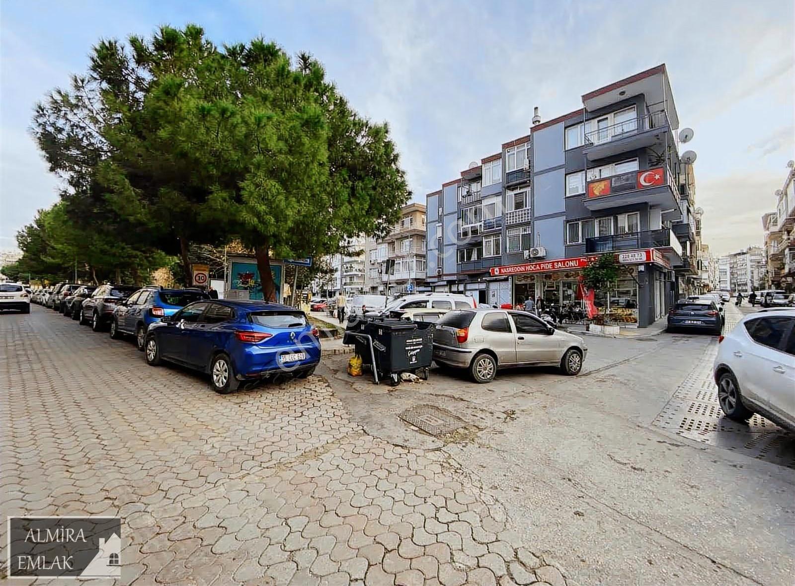 Acil Satılık Metro Ve Cadde Yakını Elektrik Kepenkli Dükkan - Görsel 16