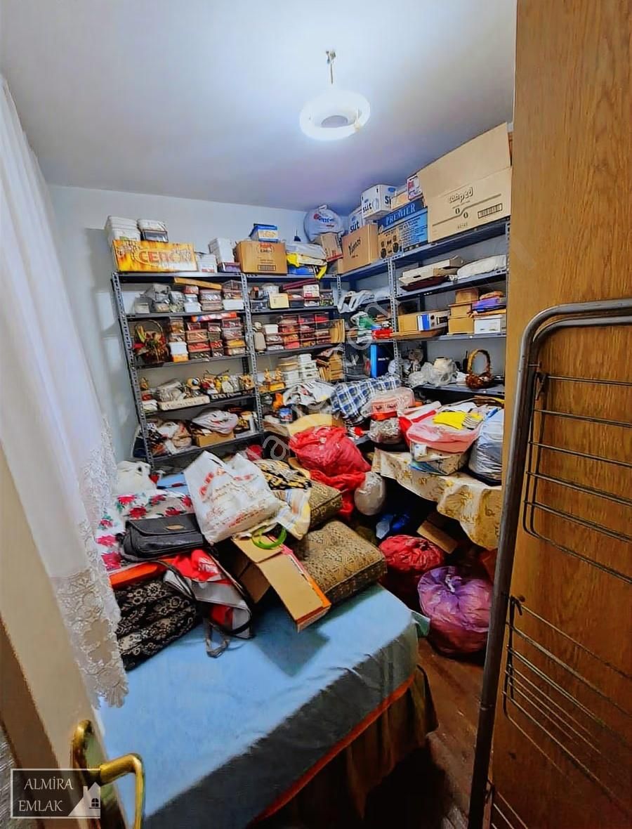 Bahçelievlerde Satılık Fırsat Daire Geniş, Ferah 3+1 140m2 - Görsel 28