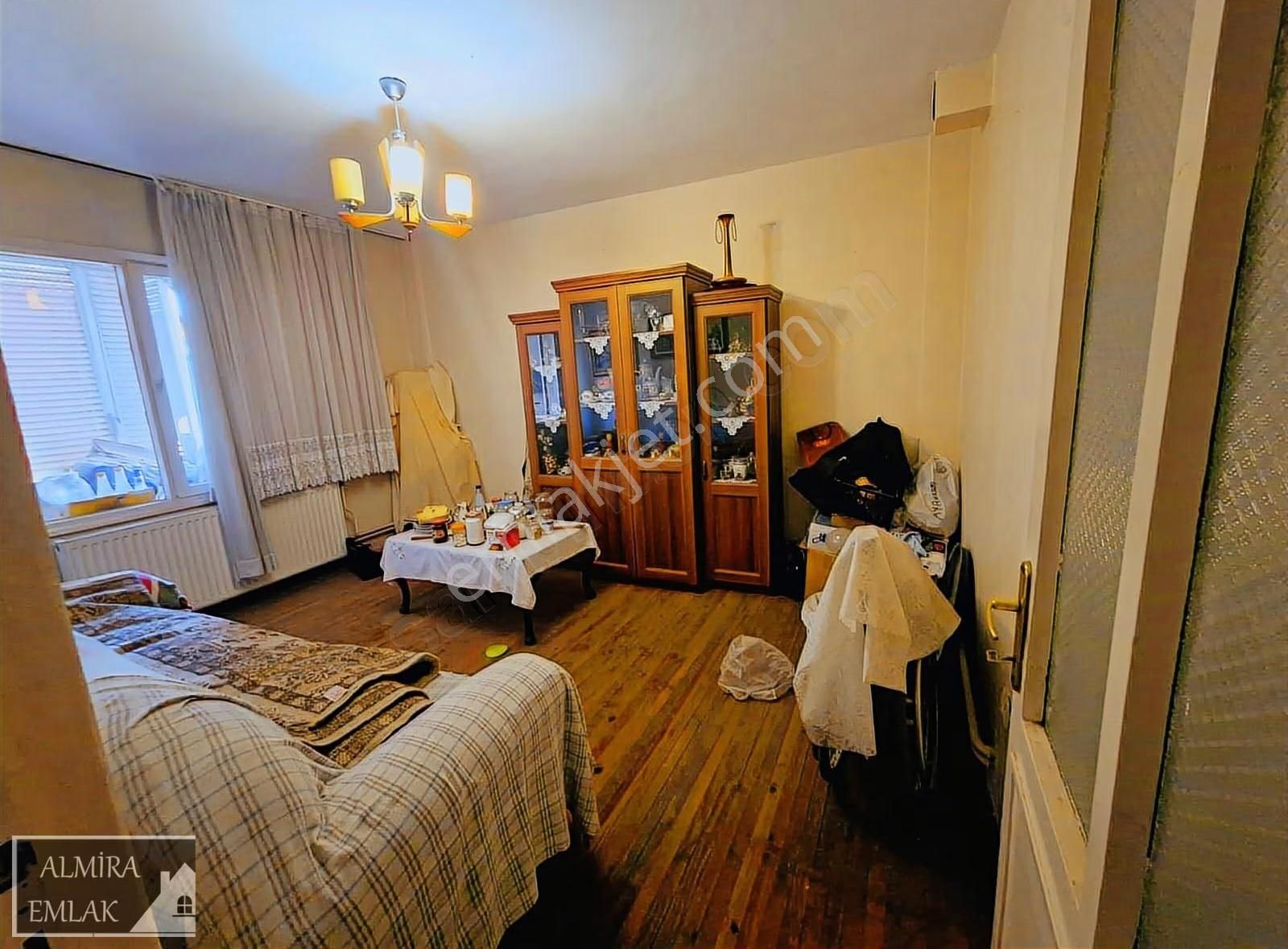 Bahçelievlerde Satılık Fırsat Daire Geniş, Ferah 3+1 140m2 - Görsel 23