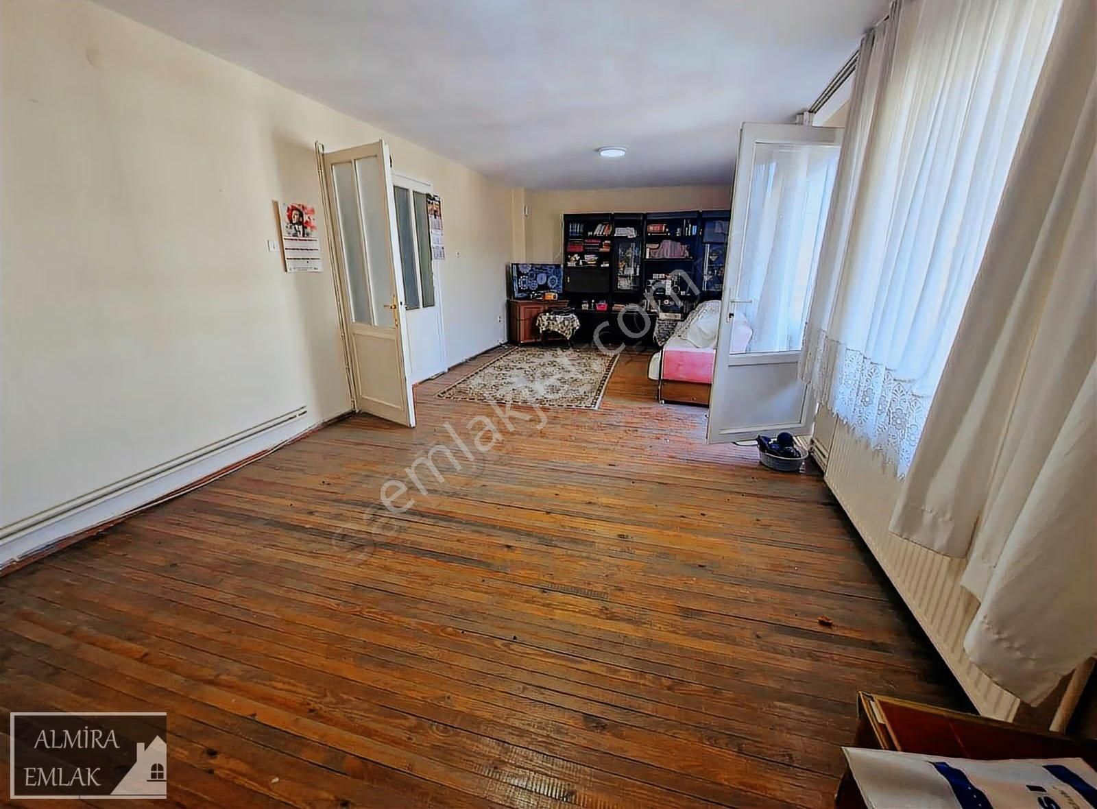 Bahçelievlerde Satılık Fırsat Daire Geniş, Ferah 3+1 140m2 - Görsel 34