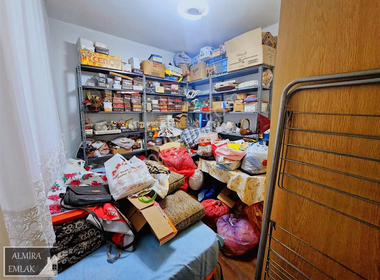 Bahçelievlerde Satılık Fırsat Daire Geniş, Ferah 3+1 140m2 - Görsel 10