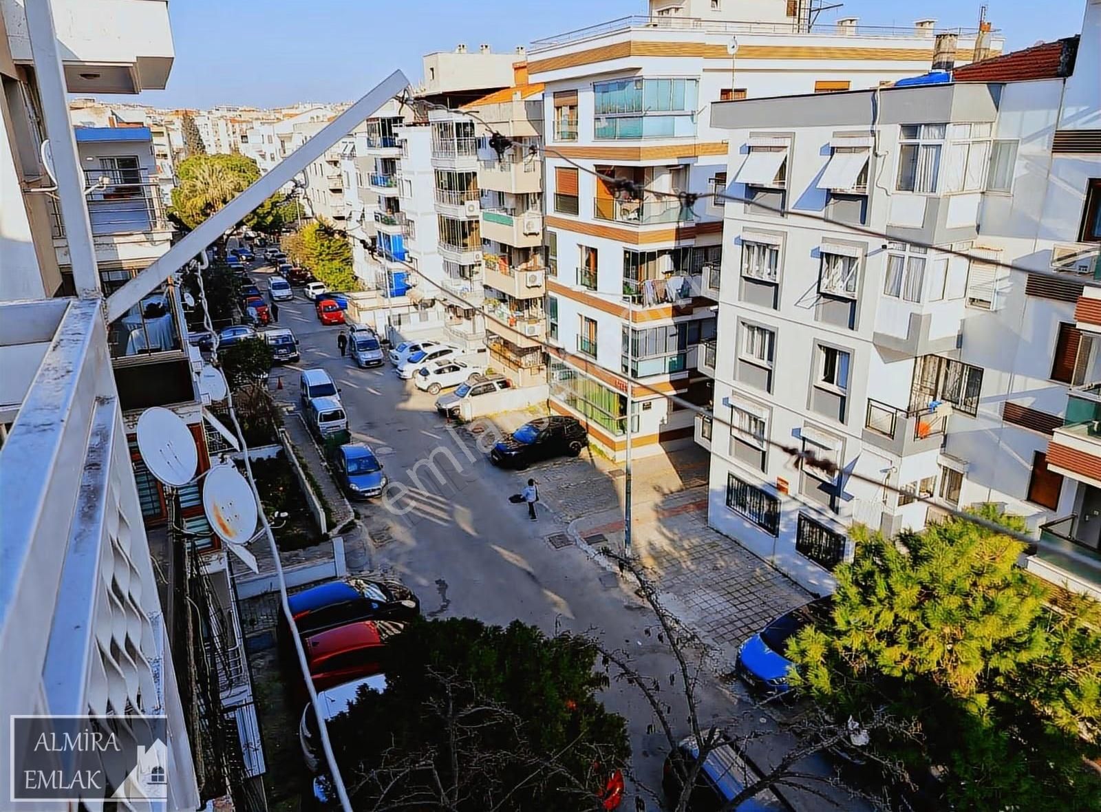 Bahçelievlerde Satılık Fırsat Daire Geniş, Ferah 3+1 140m2 - Görsel 35